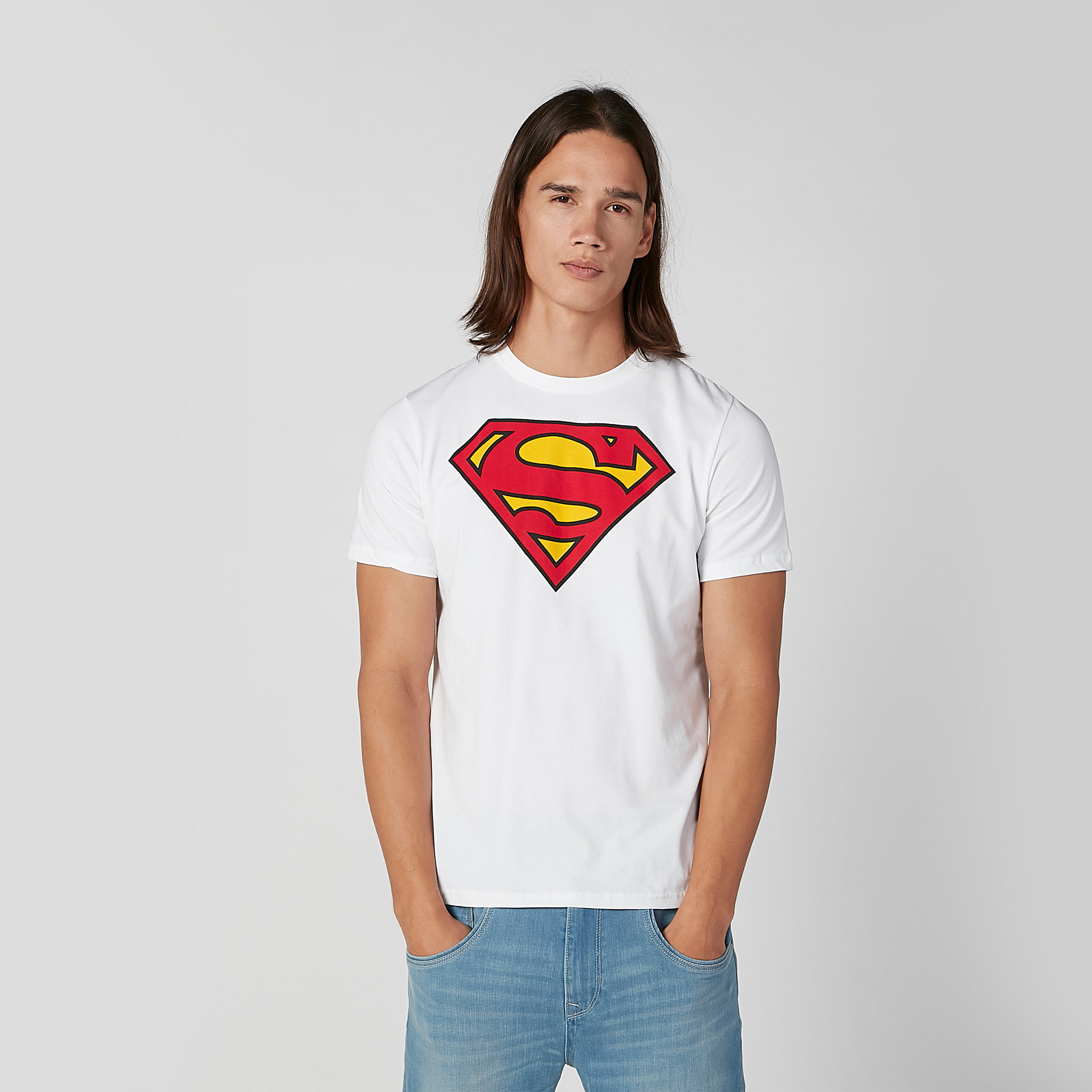 تيشيرت بياقة مستديرة وأكمام قصيرة وطبعات سوبرمان-men-clothing-tshirtsandpolos-tshirts-image-1