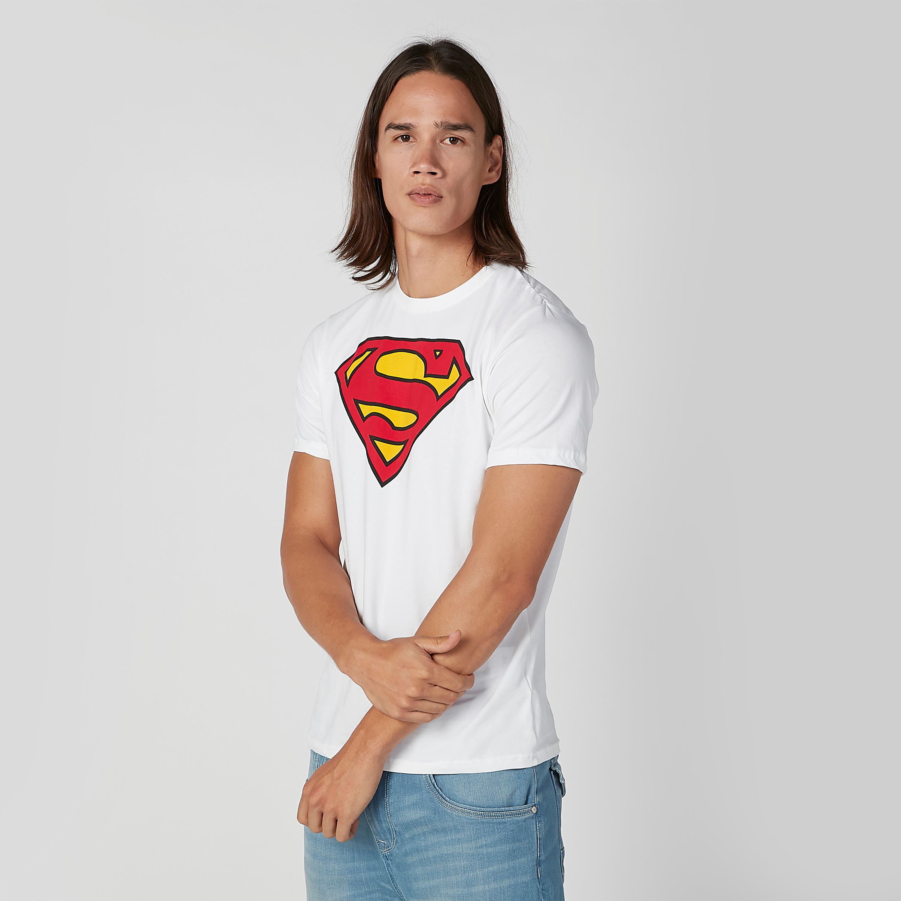 تيشيرت بياقة مستديرة وأكمام قصيرة وطبعات سوبرمان-men-clothing-tshirtsandpolos-tshirts-image-4
