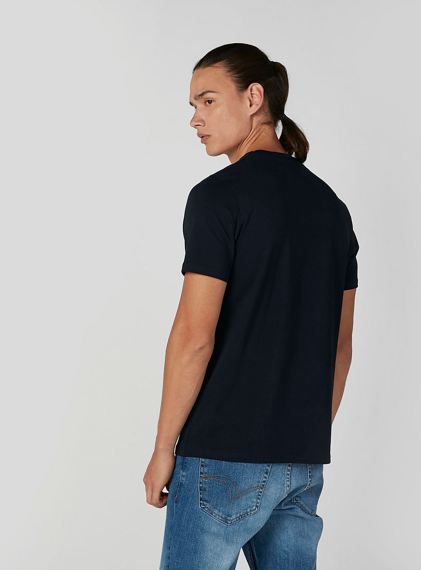 تيشيرت مستدام سليم بياقة ضيّقة وطبعات منصور -men-clothing-tshirtsandpolos-tshirts-image-3