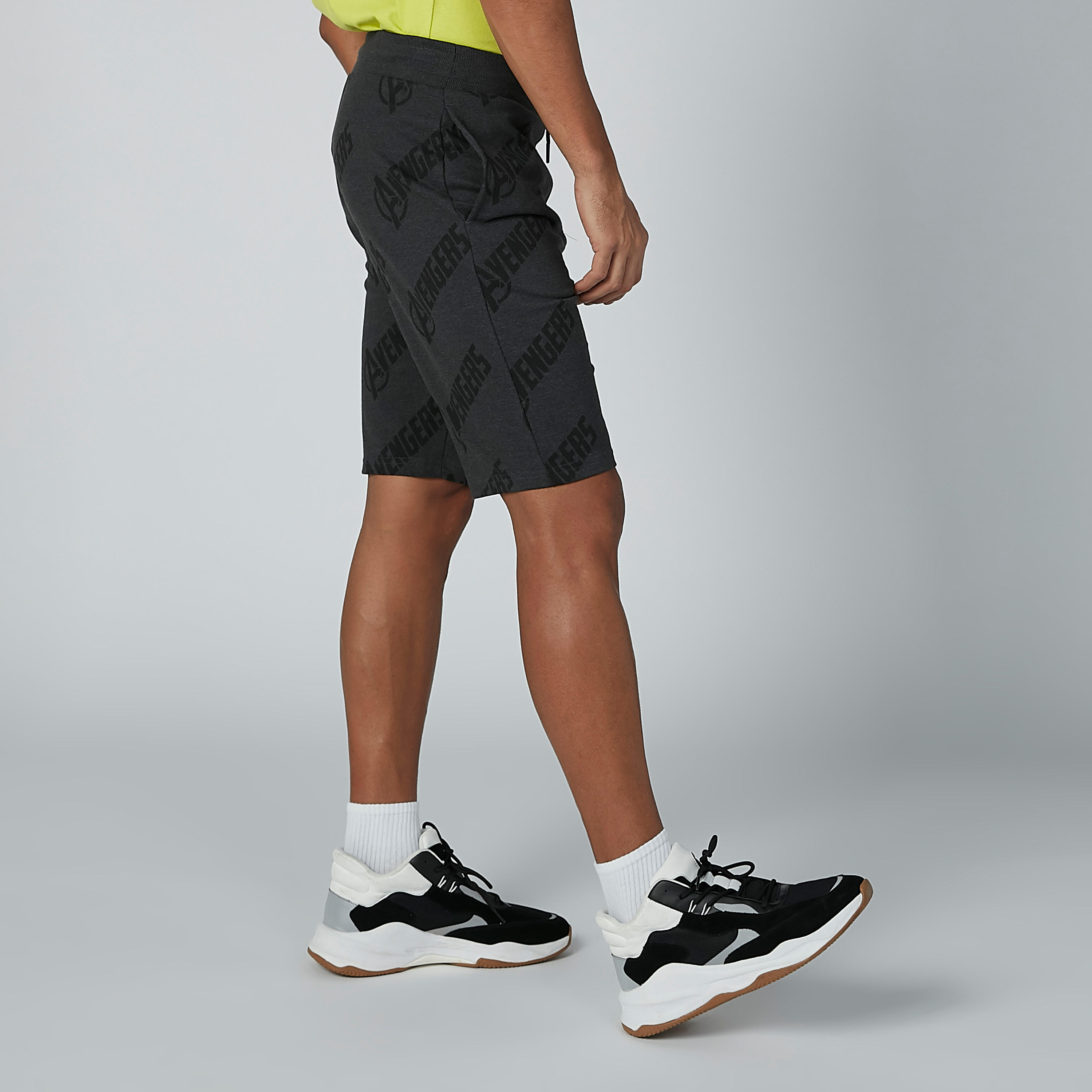 شورت مستدام بقصّة سليم ورباط خصر مطّاطي وطبعات-men-clothing-bottoms-shorts-image-3