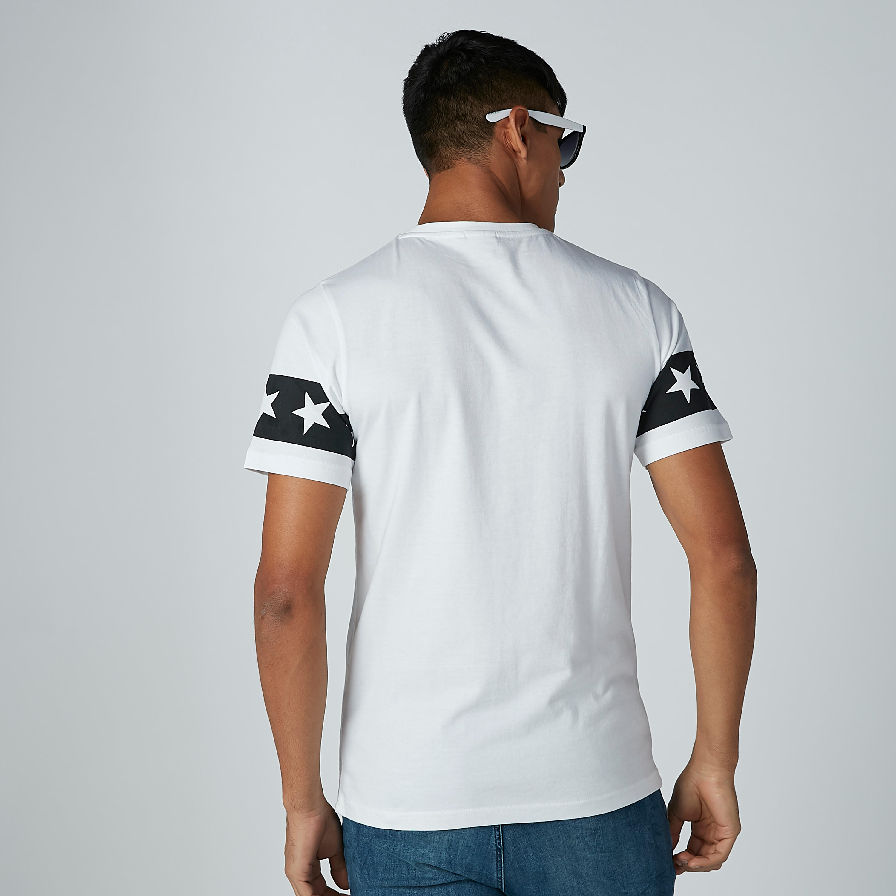 Sustainable Slim Fit Avengers Printed T-shirt with Crew Neck-men-clothing-tshirtsandpolos-tshirts-image-3