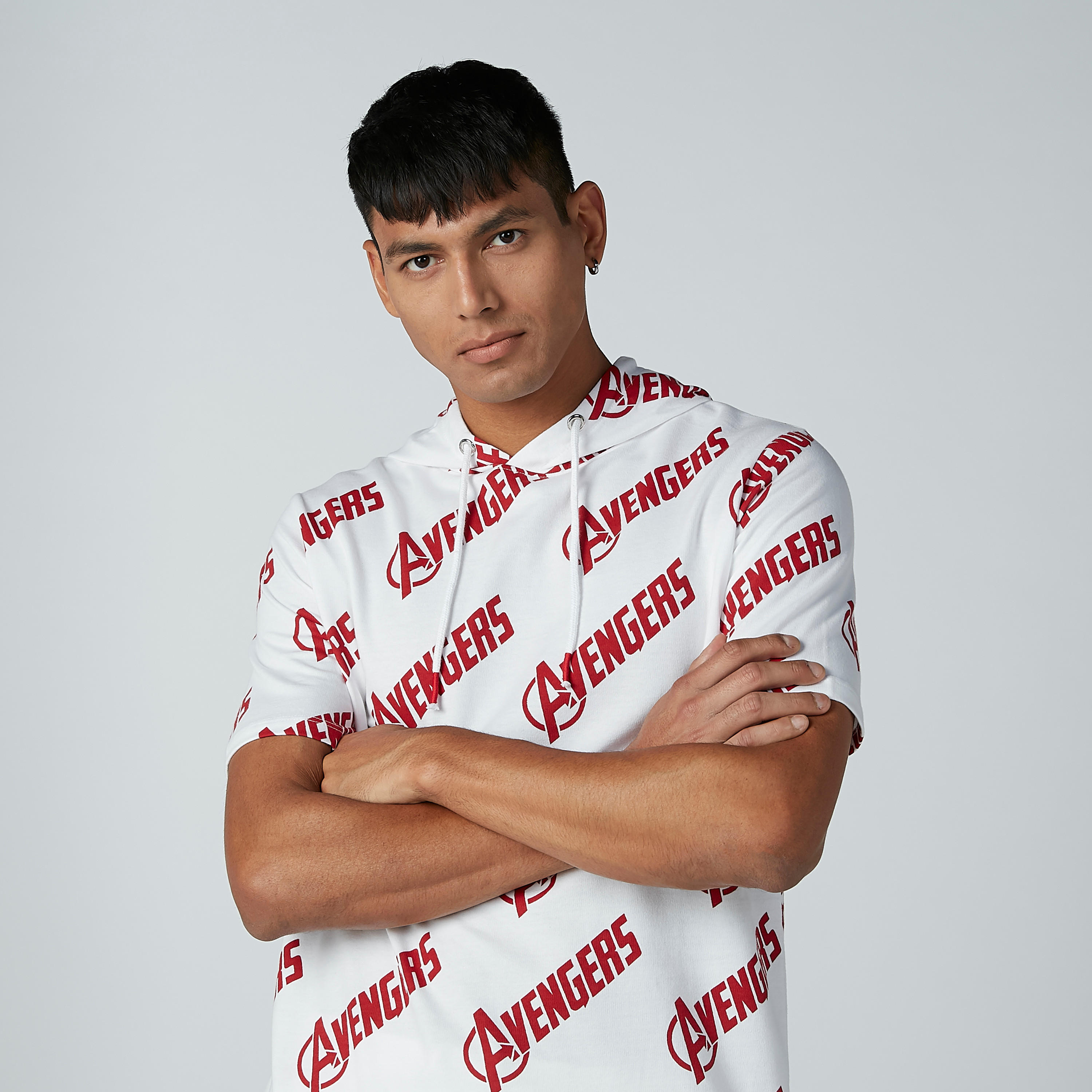 تيشيرت مستدام سليم بقبّعة وطبعات أفينجرز -men-clothing-tshirtsandpolos-tshirts-image-3