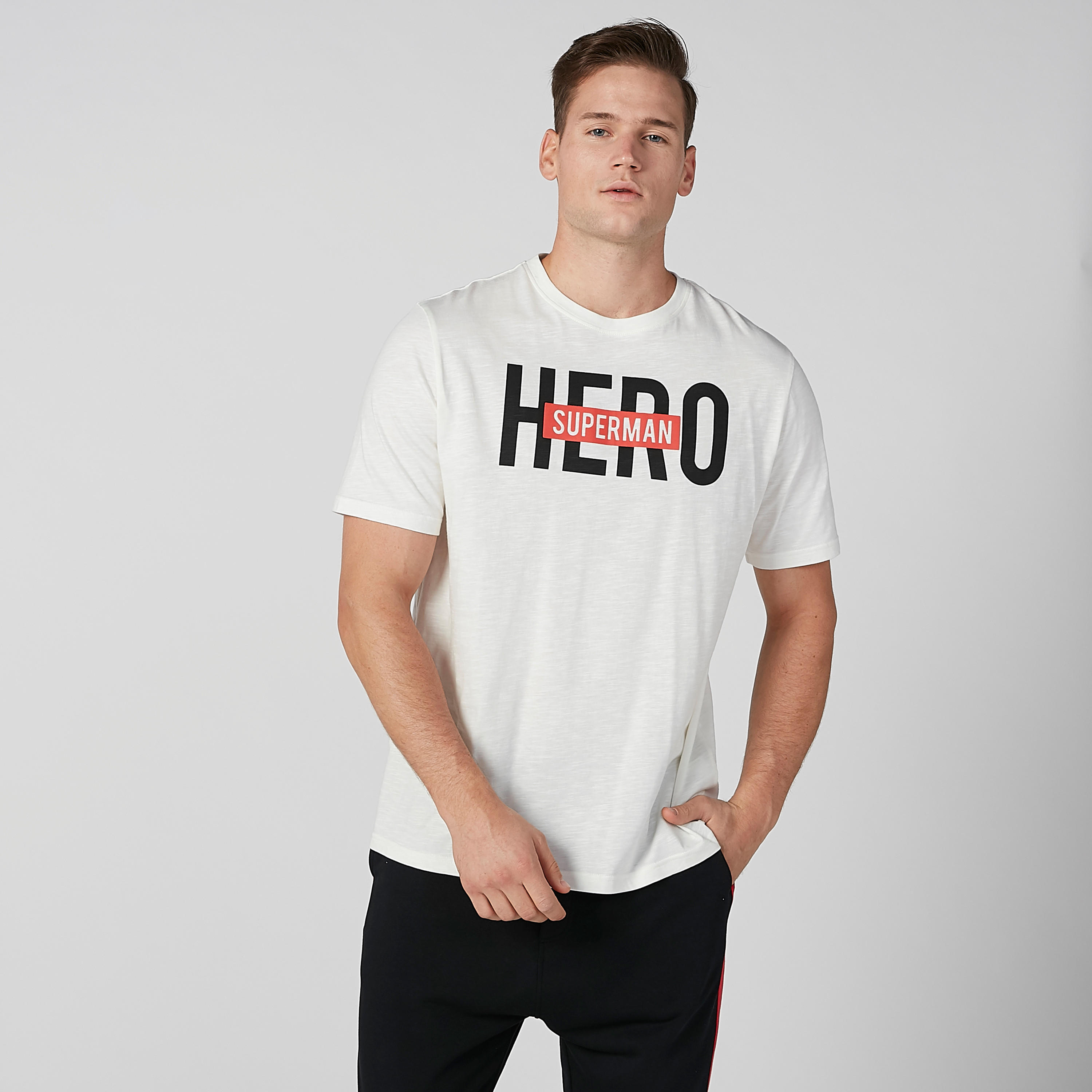 Sustainable Slim Fit Superman Printed T-shirt with Crew Neck-men-clothing-tshirtsandpolos-tshirts-image-2
