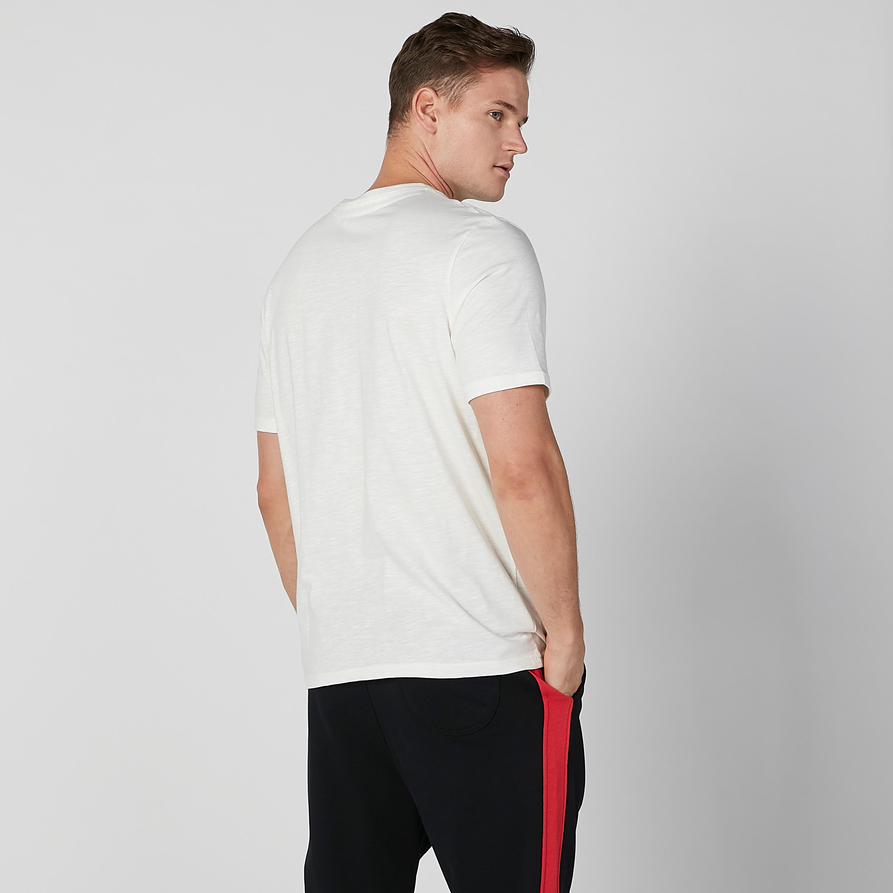 Sustainable Slim Fit Superman Printed T-shirt with Crew Neck-men-clothing-tshirtsandpolos-tshirts-image-5