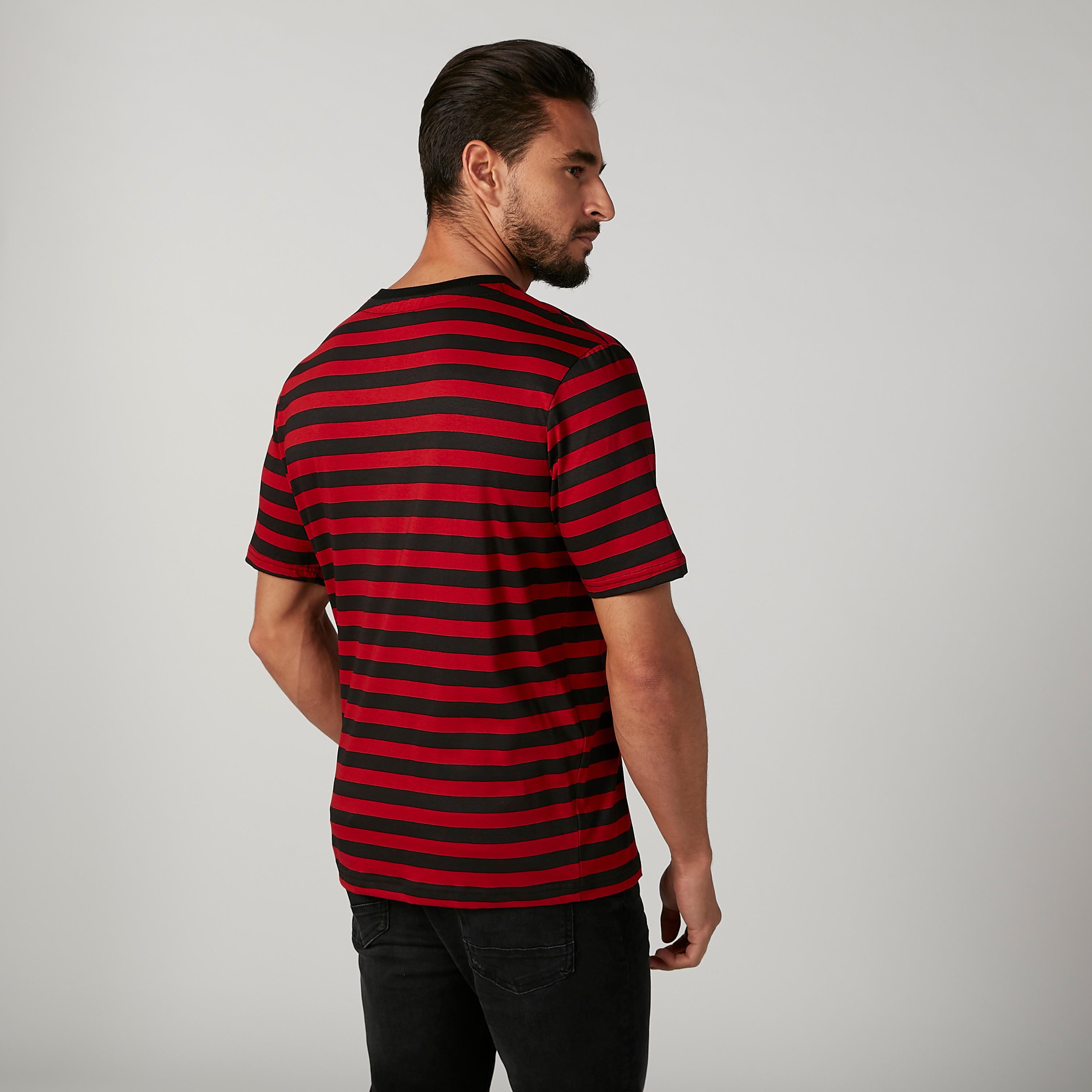 تيشيرت مستدام سليم بأكمام قصيرة وطبعات سوبرمان -men-clothing-tshirtsandpolos-tshirts-image-2