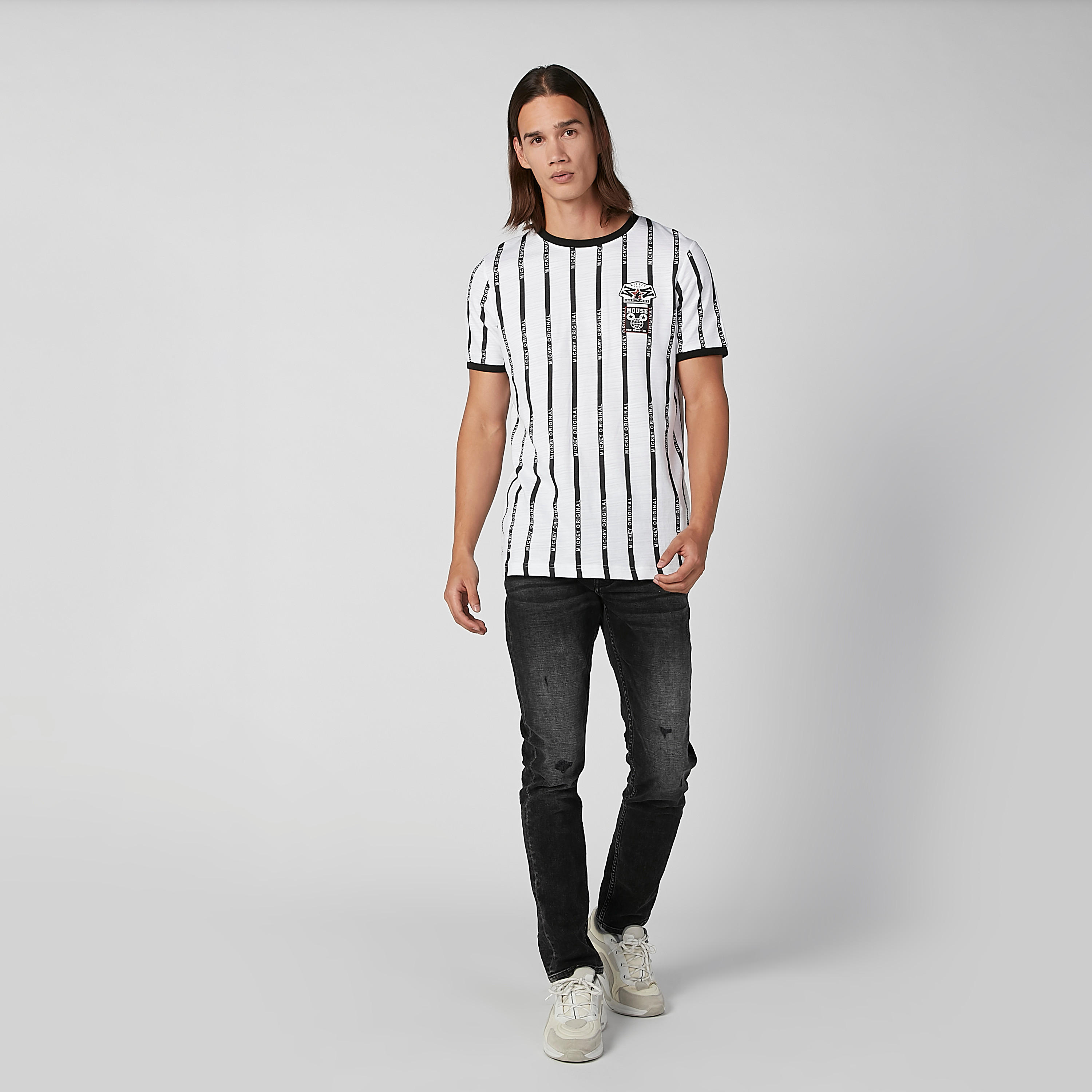 تيشيرت مستدام سليم بياقة ضيّقة وطبعات -men-clothing-tshirtsandpolos-tshirts-image-1