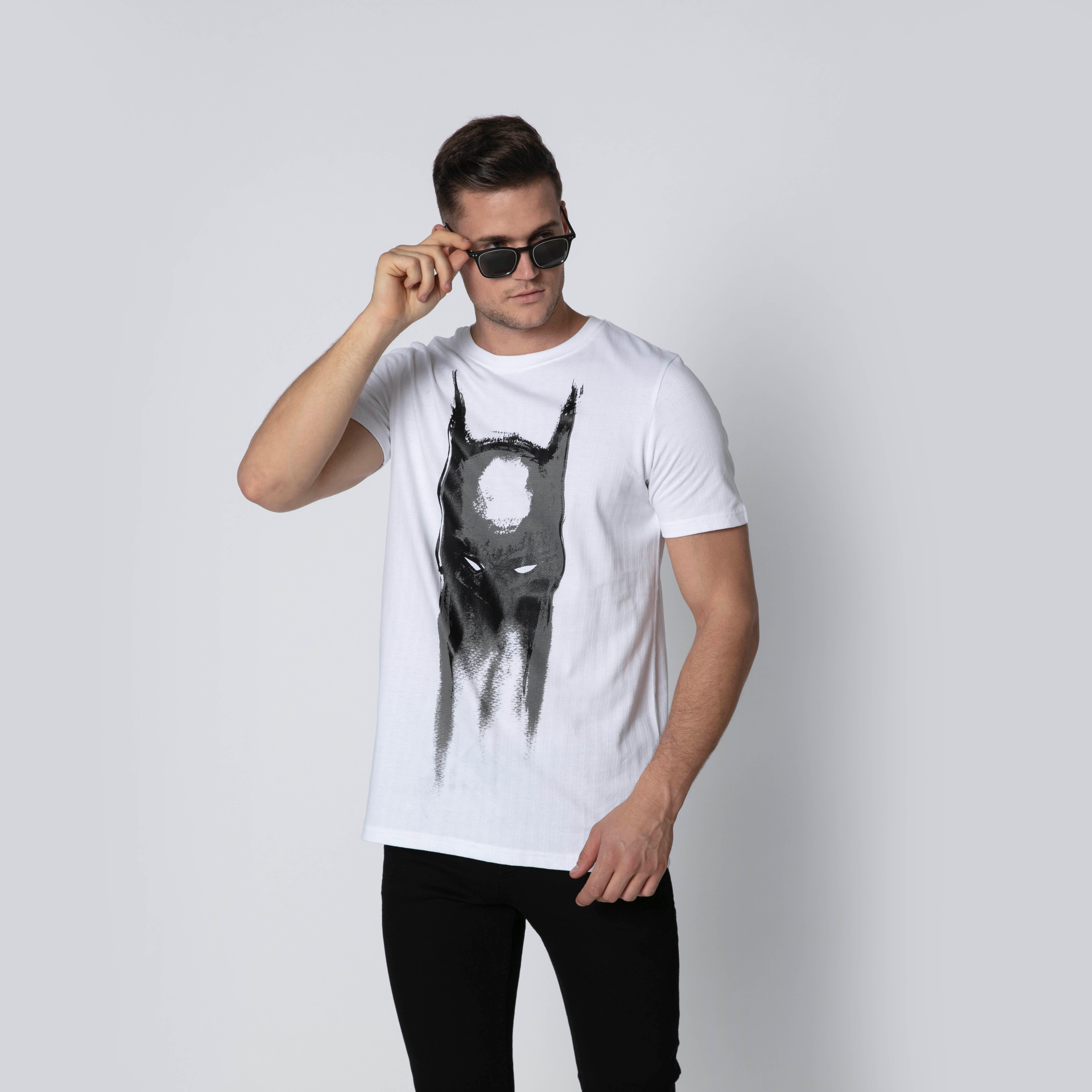 Sustainable Slim Fit Batman Printed T-shirt with Round Neck-men-clothing-tshirtsandpolos-tshirts-image-1