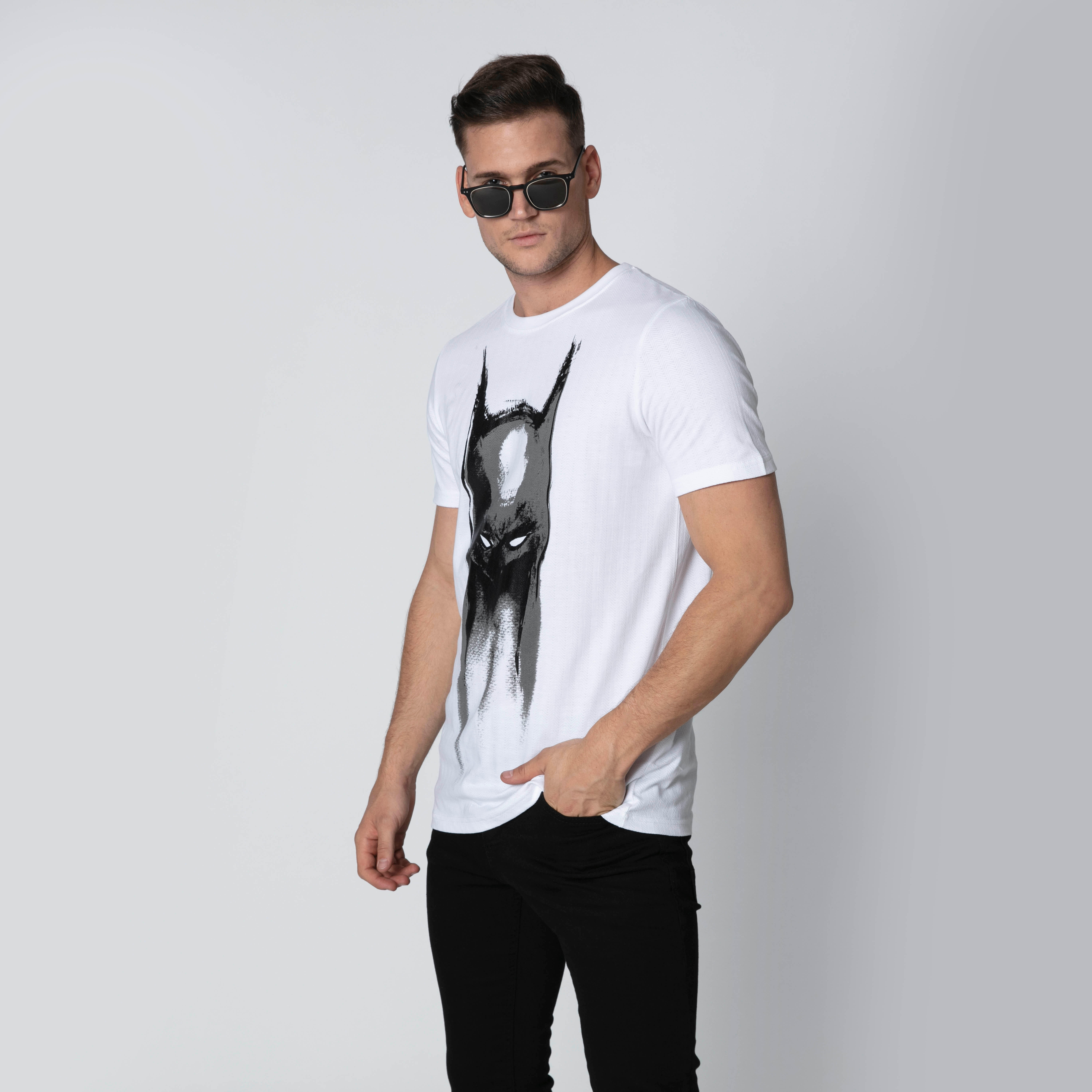 Sustainable Slim Fit Batman Printed T-shirt with Round Neck-men-clothing-tshirtsandpolos-tshirts-image-3