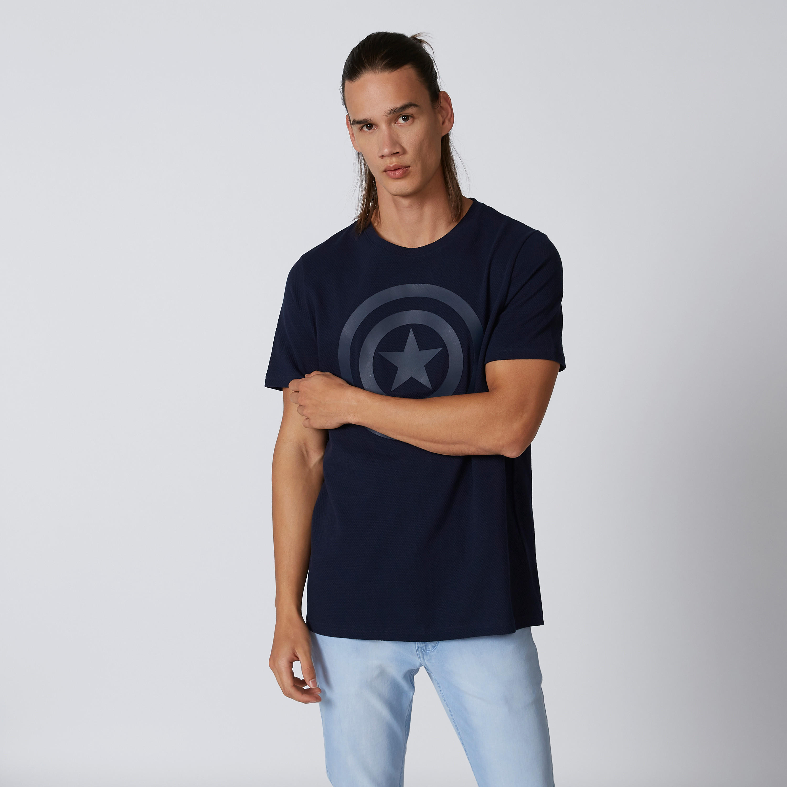 تيشيرت مستدام سليم بياقة مستديرة وطبعات كابتن أمريكا -men-clothing-tshirtsandpolos-tshirts-image-1
