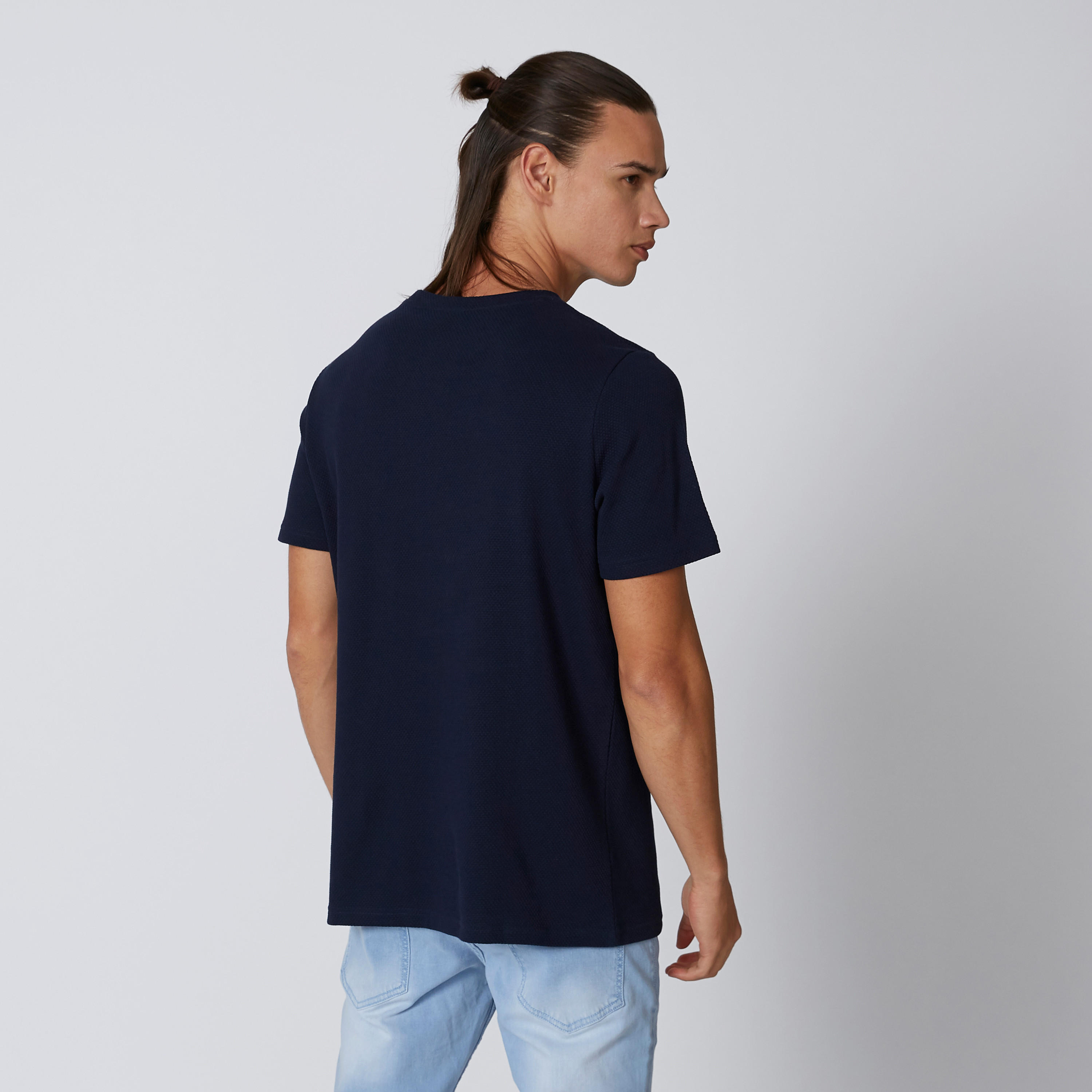 تيشيرت مستدام سليم بياقة مستديرة وطبعات كابتن أمريكا -men-clothing-tshirtsandpolos-tshirts-image-2