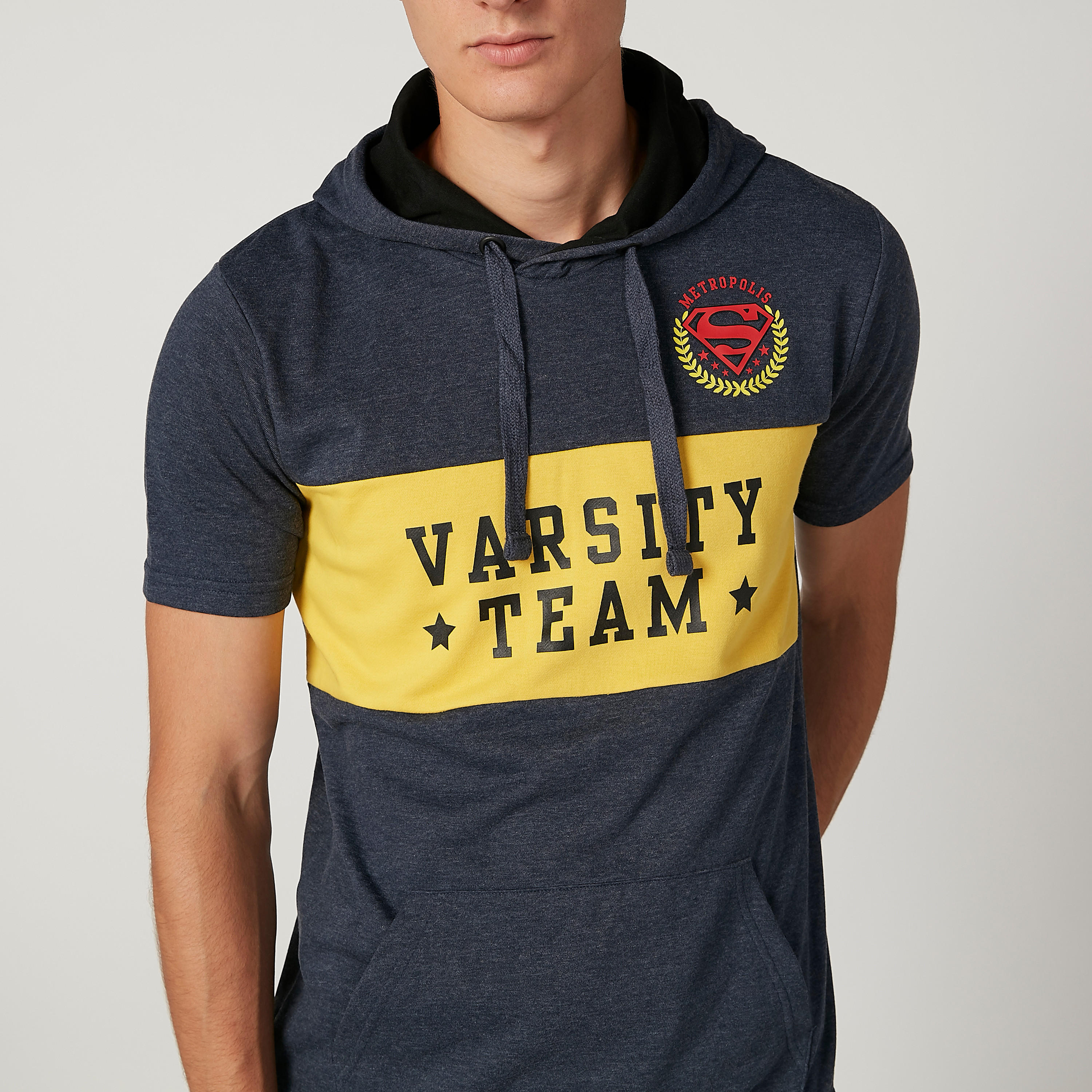 تيشيرت مستدام سليم بياقة بولو وطبعات سوبرمان-men-clothing-tshirtsandpolos-tshirts-image-3