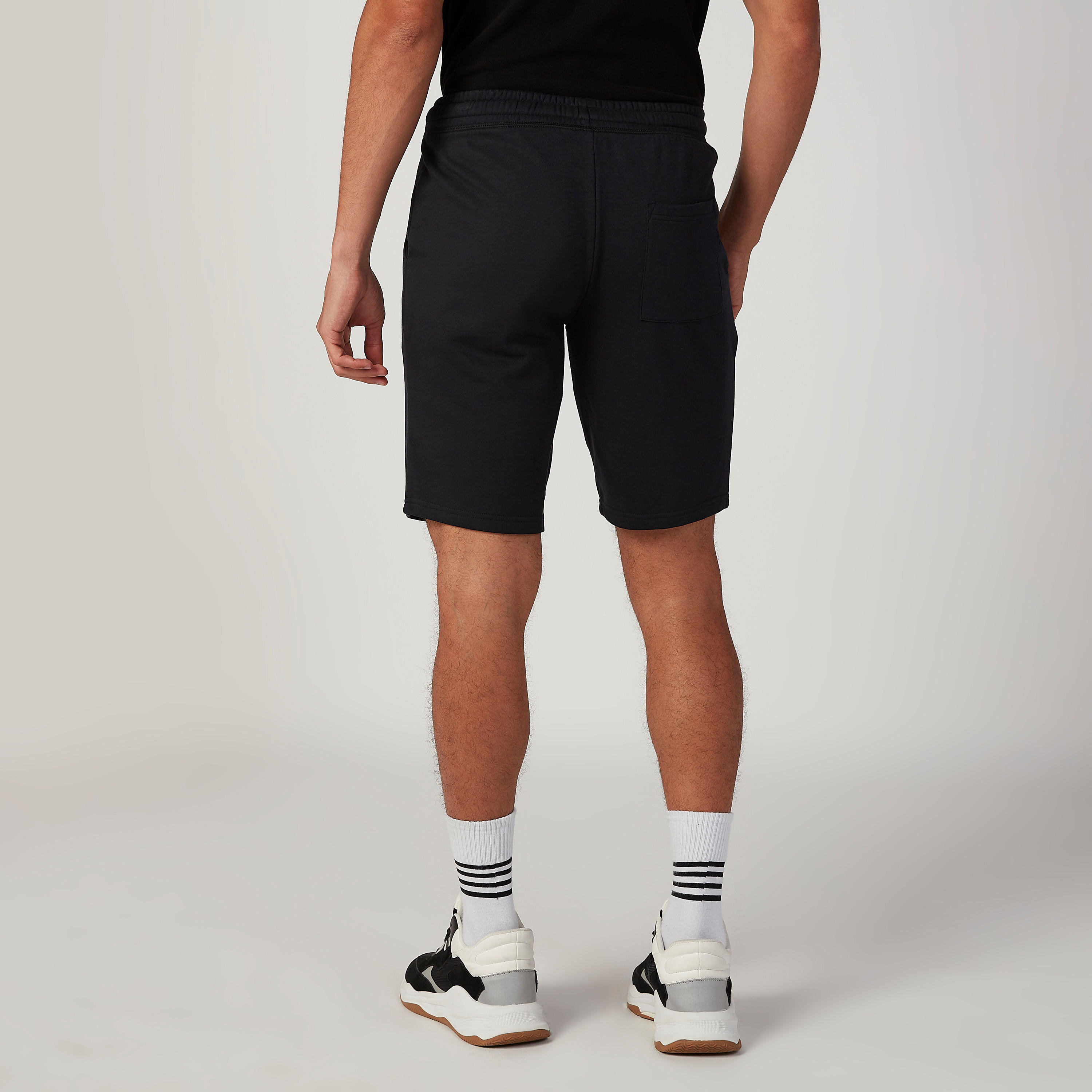 شورت مستدام بقصّة سليم وخصر متوسط الارتفاع وجيوب وطبعات باتمان -men-clothing-bottoms-shorts-image-3