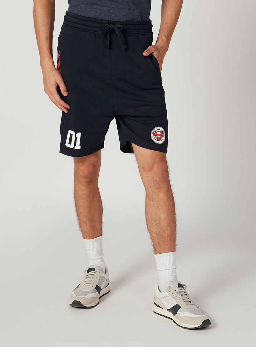 شورت مستدام بقصّة سليم وخصر متوسط الارتفاع وجيوب-men-clothing-bottoms-shorts-image-1