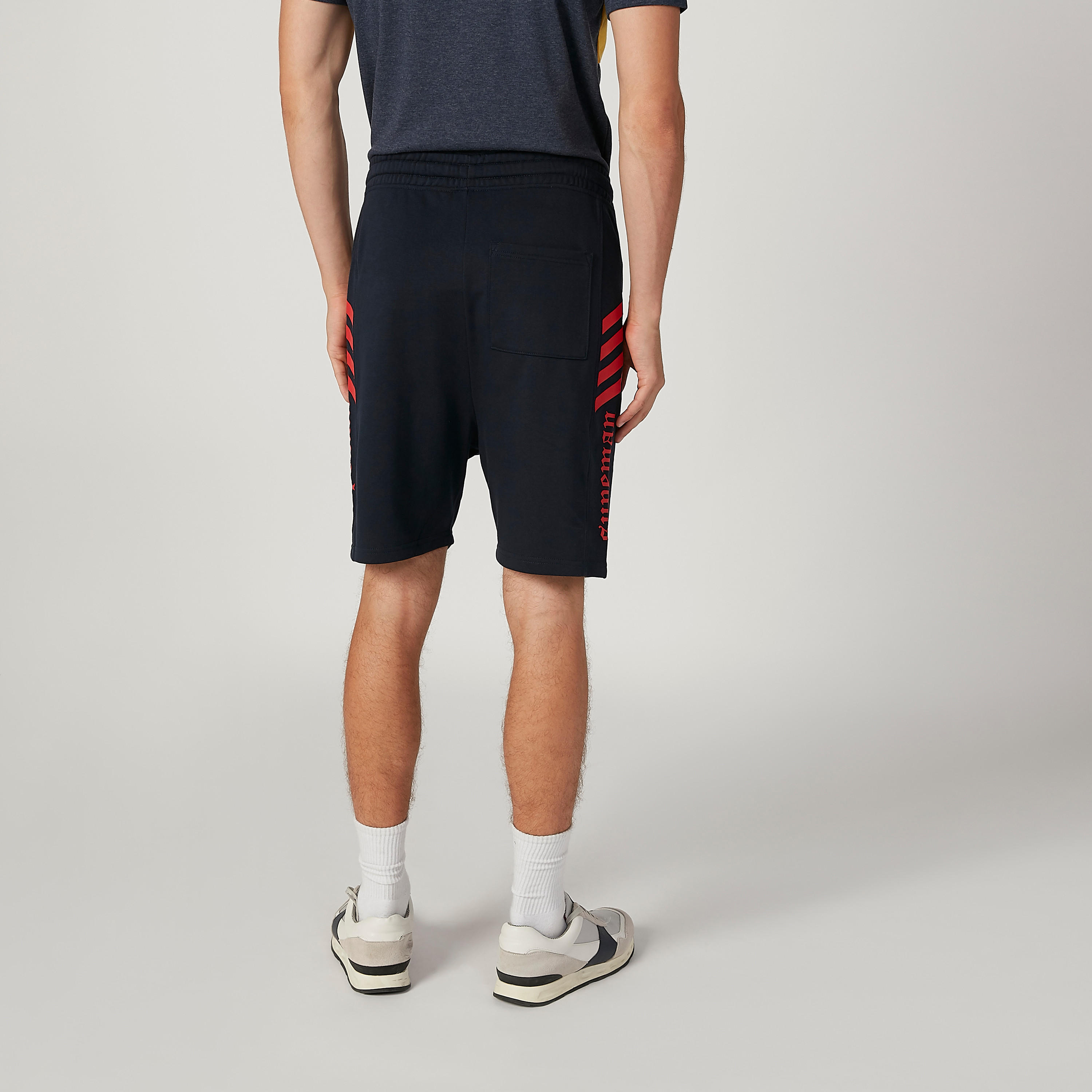 Sustainable Slim Fit Printed Mid Waist Shorts with Pocket Detail-men-clothing-bottoms-shorts-image-4