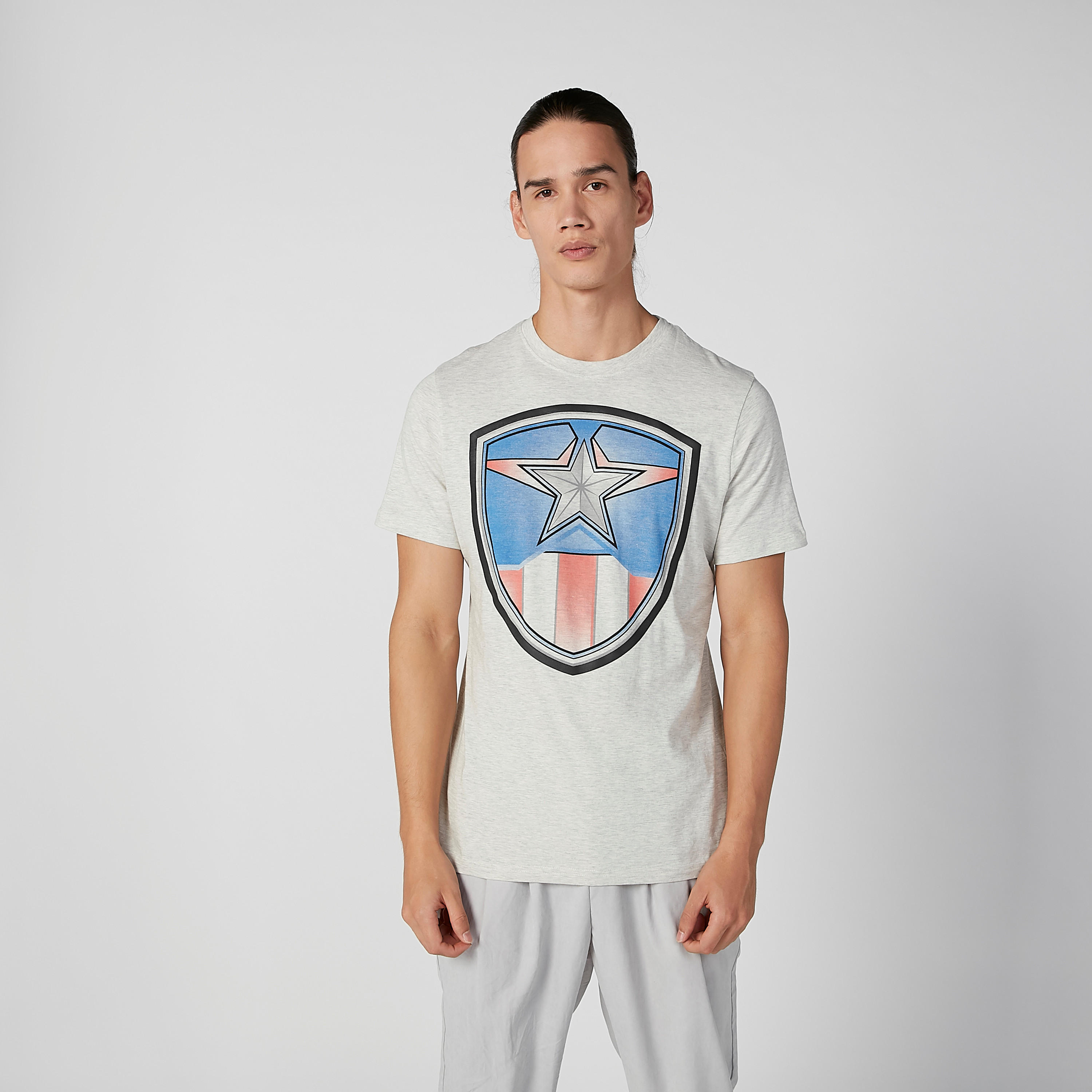 تيشيرت مستدام سليم بياقة ضيّقة وطبعات كابتن أمريكا -men-clothing-tshirtsandpolos-tshirts-image-1