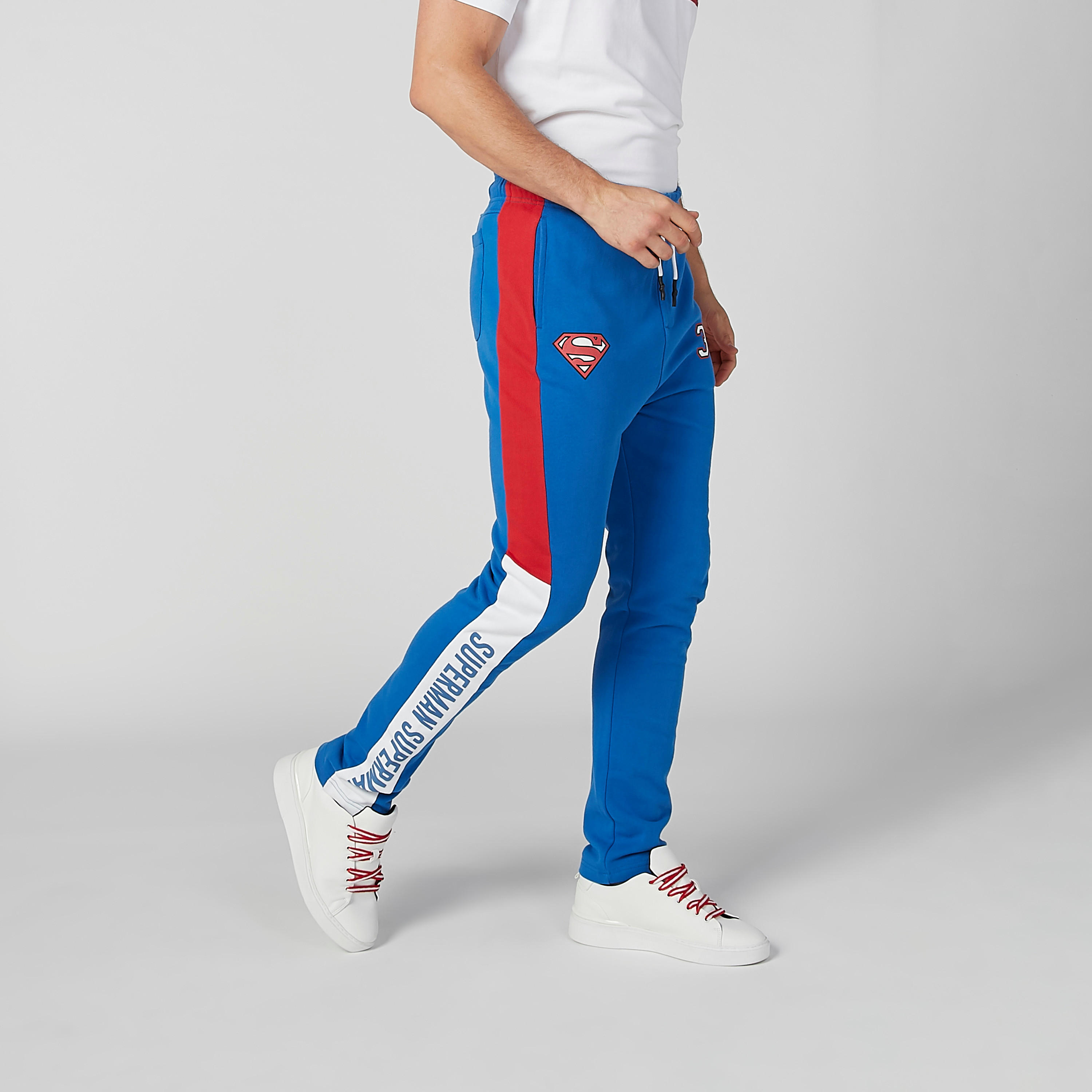 بنطلون مستدام طويل بخصر متوسط الارتفاع و طبعات سوبرمان-men-clothing-bottoms-joggers-image-1