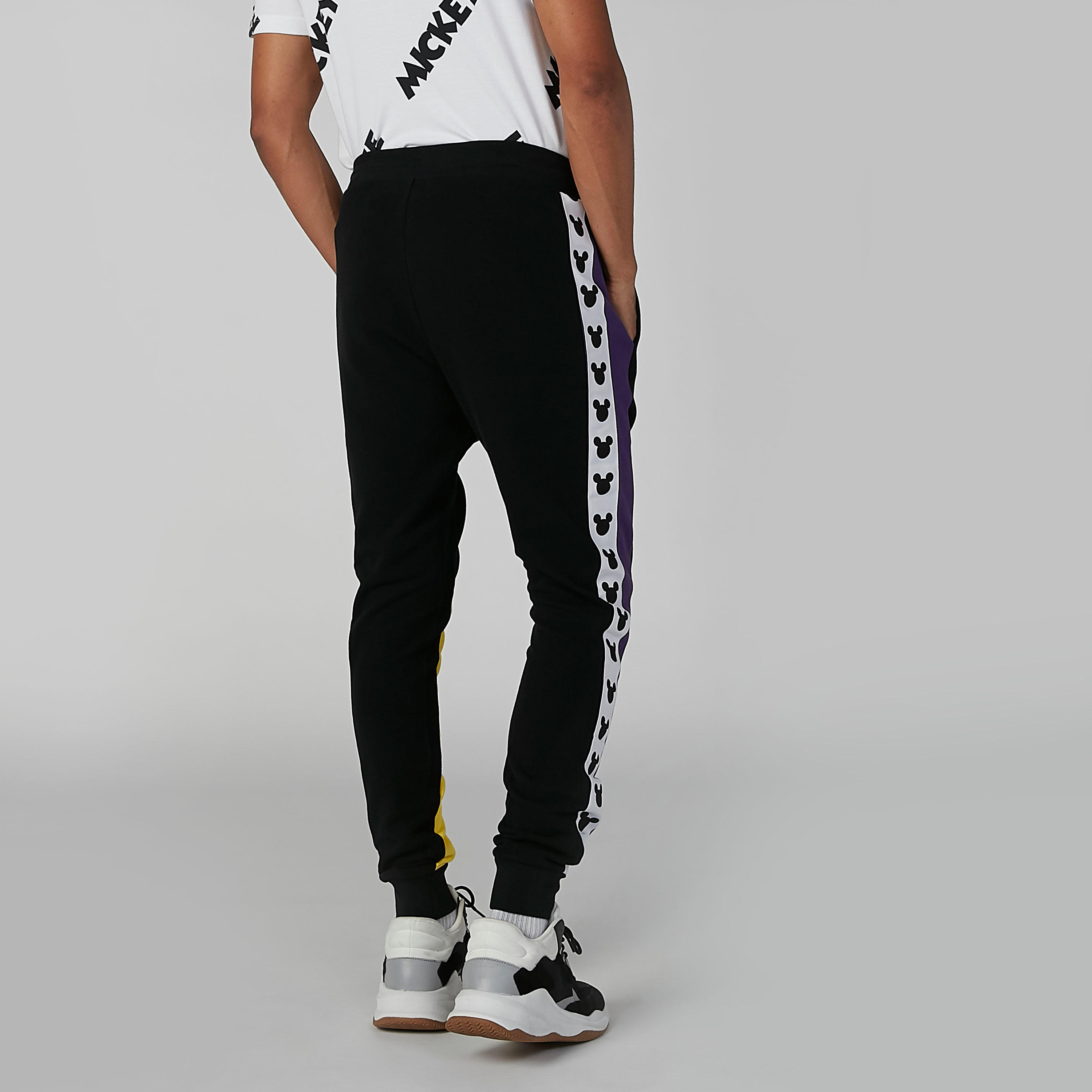 بنطلون رياضي مستدام سليم وخصر متوسط الارتفاع وطبعات ميكي ماوس -men-clothing-bottoms-joggers-image-4