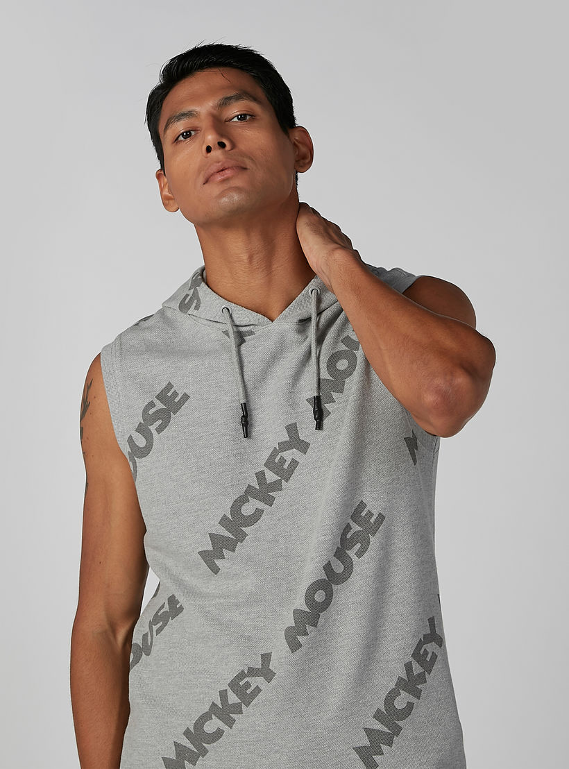تيشيرت مستدام دون أكمام بقبّعة وطبعات ميكي ماوس -men-clothing-tshirtsandpolos-tshirts-image-1