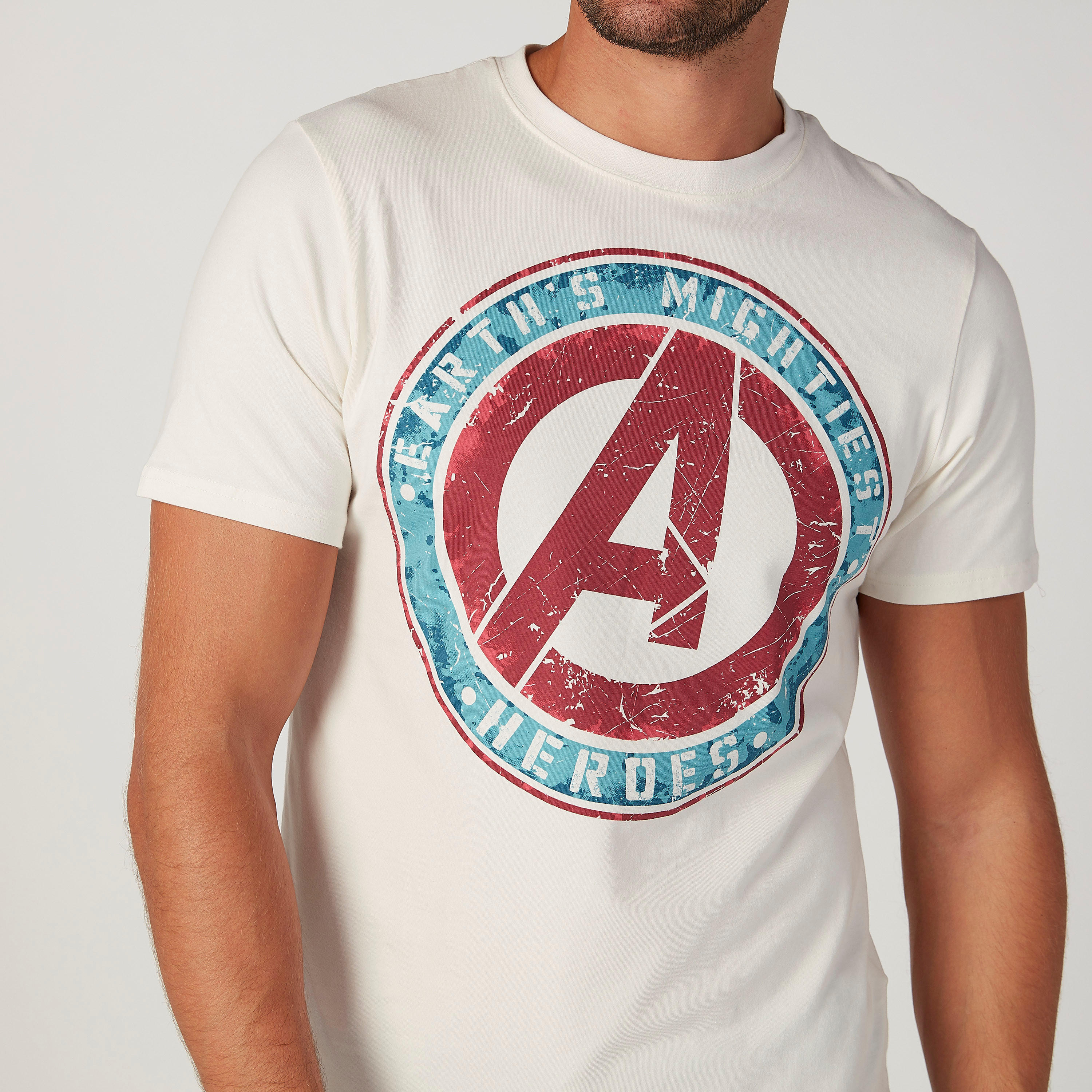 تيشيرت مستدام بياقة ضيّقة وأكمام قصيرة وطبعات أفينجرز-men-clothing-tshirtsandpolos-tshirts-image-3