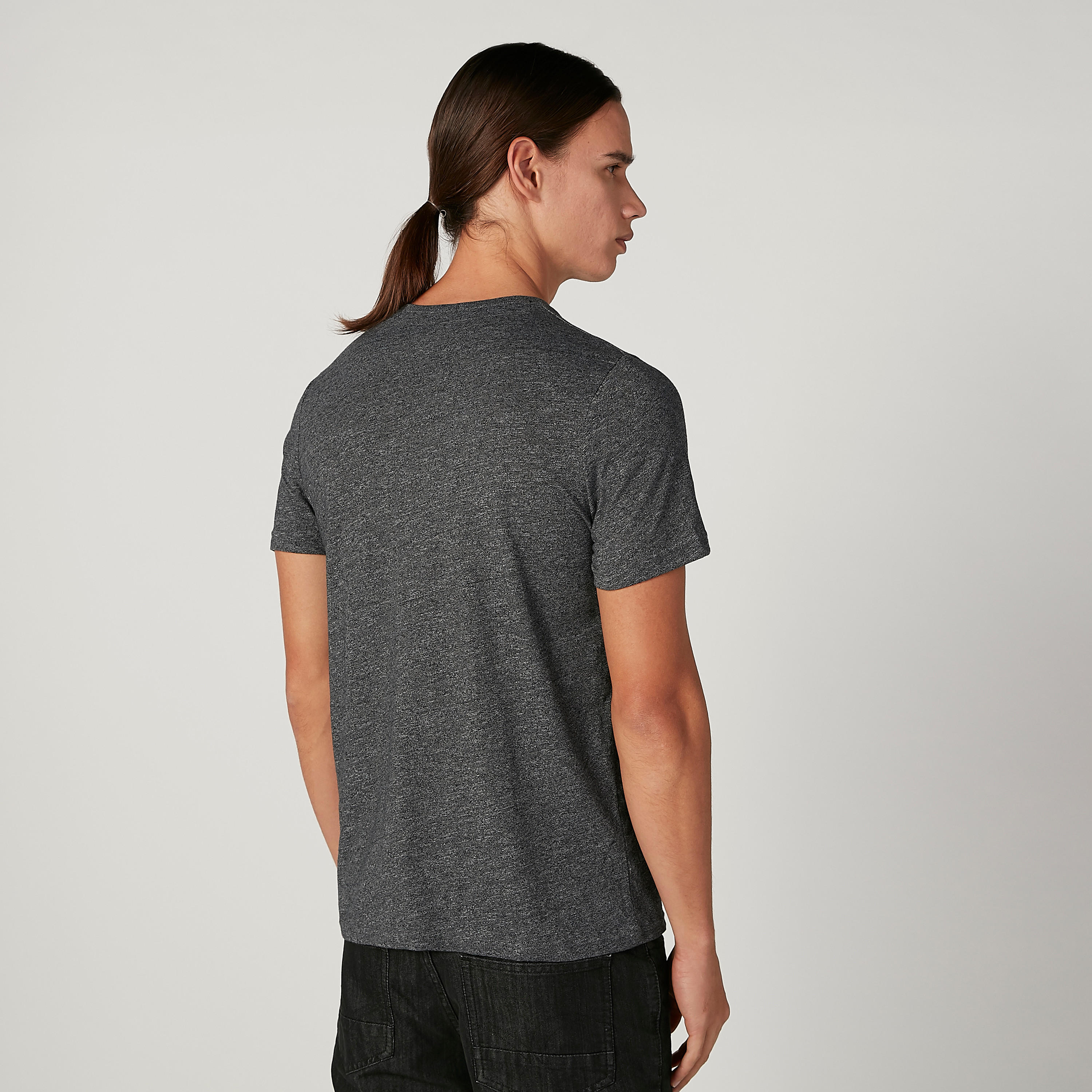 تيشيرت مستدام بقصّة سليم وياقة ضيقة وطبعات مارفل -men-clothing-tshirtsandpolos-tshirts-image-4
