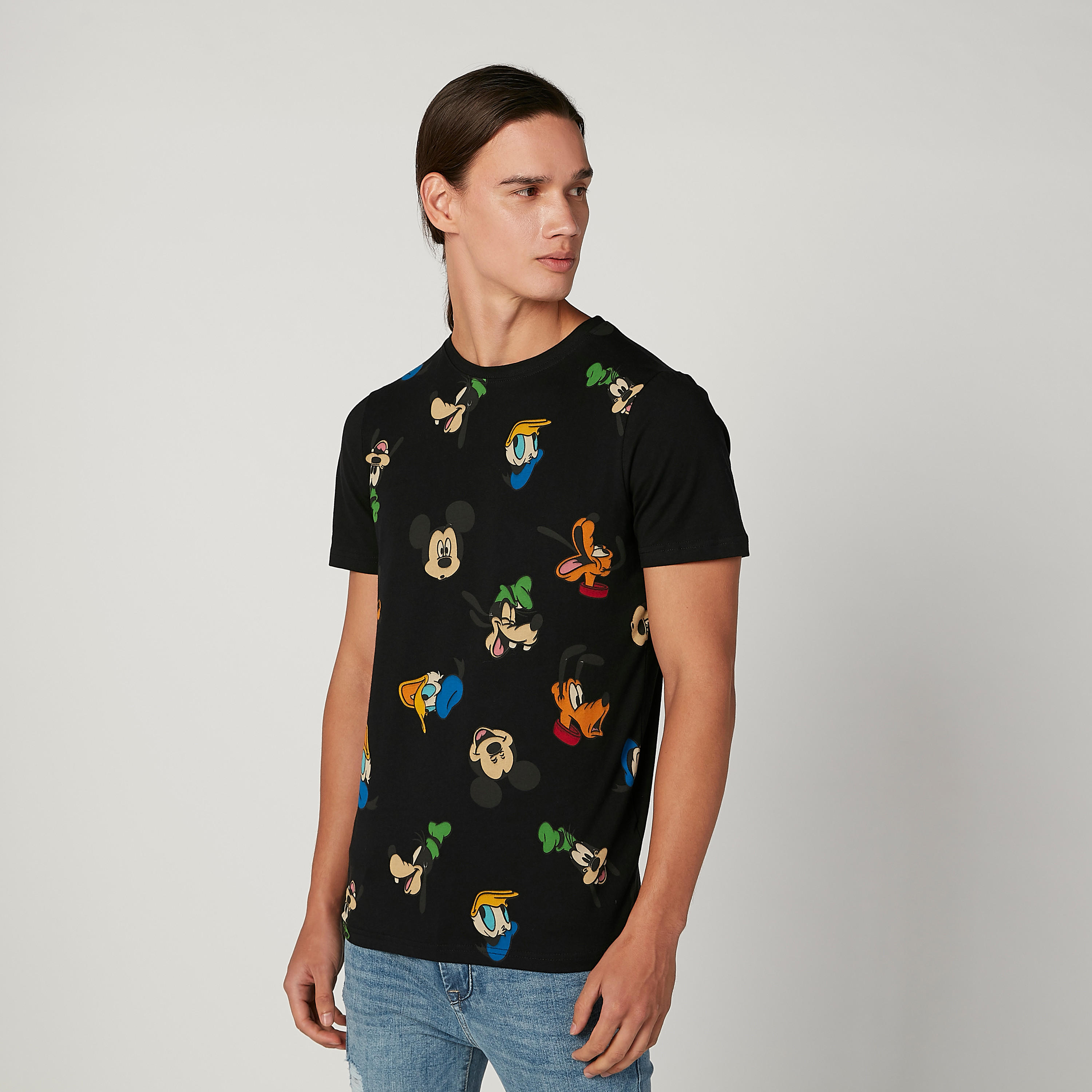 تيشيرت مستدام سليم بطبعات ميكي ماوس -men-clothing-tshirtsandpolos-tshirts-image-1