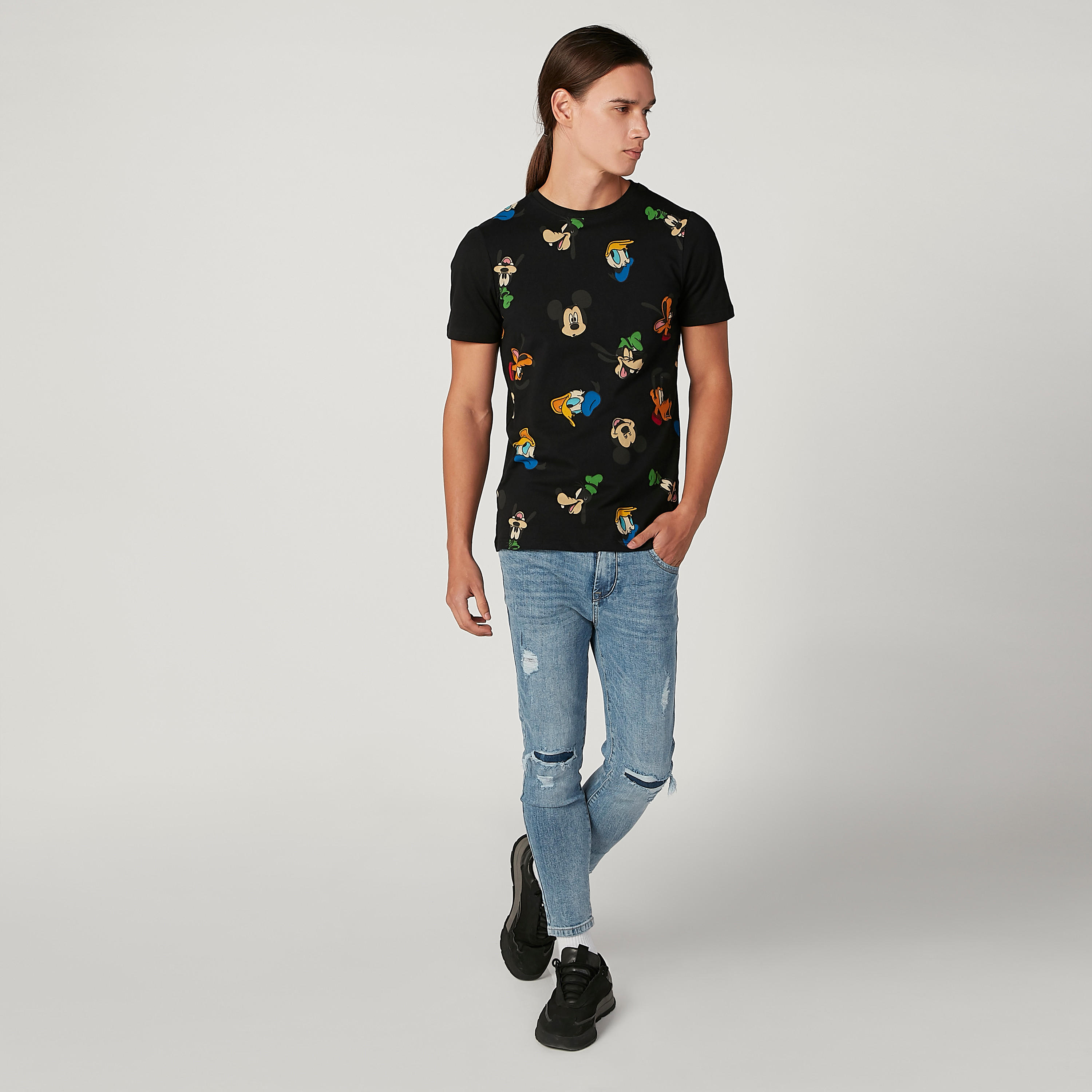تيشيرت مستدام سليم بطبعات ميكي ماوس -men-clothing-tshirtsandpolos-tshirts-image-2