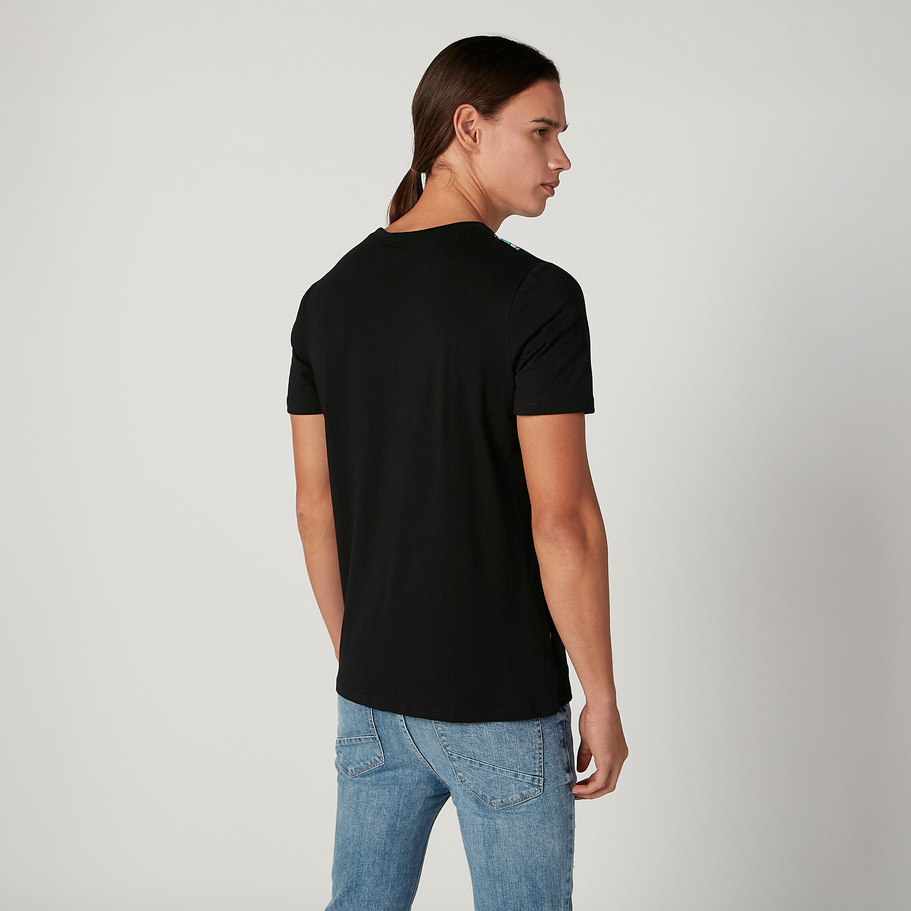 تيشيرت مستدام سليم بطبعات ميكي ماوس -men-clothing-tshirtsandpolos-tshirts-image-4