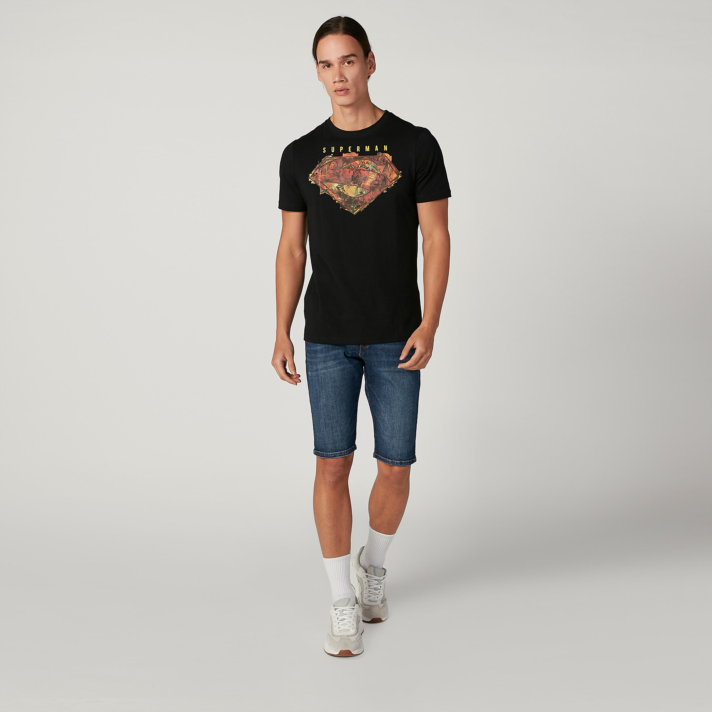 تيشيرت مستدام سليم بياقة ضيّقة وطبعات سوبرمان -men-clothing-tshirtsandpolos-tshirts-image-2