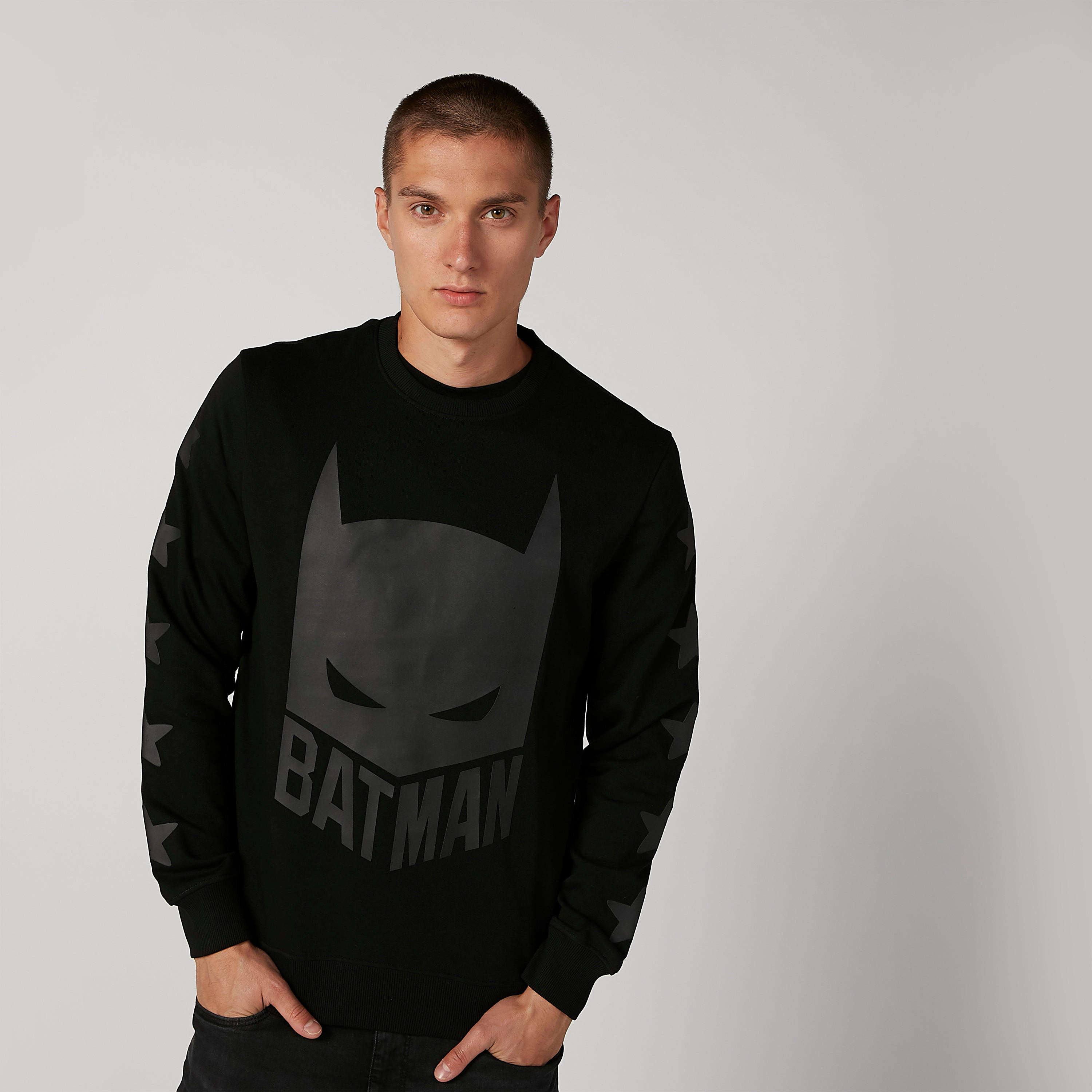 سويت شيرت مستدام بأكمام طويلة وطبعات باتمان -men-winterwear-hoodiesandsweatshirts-image-1