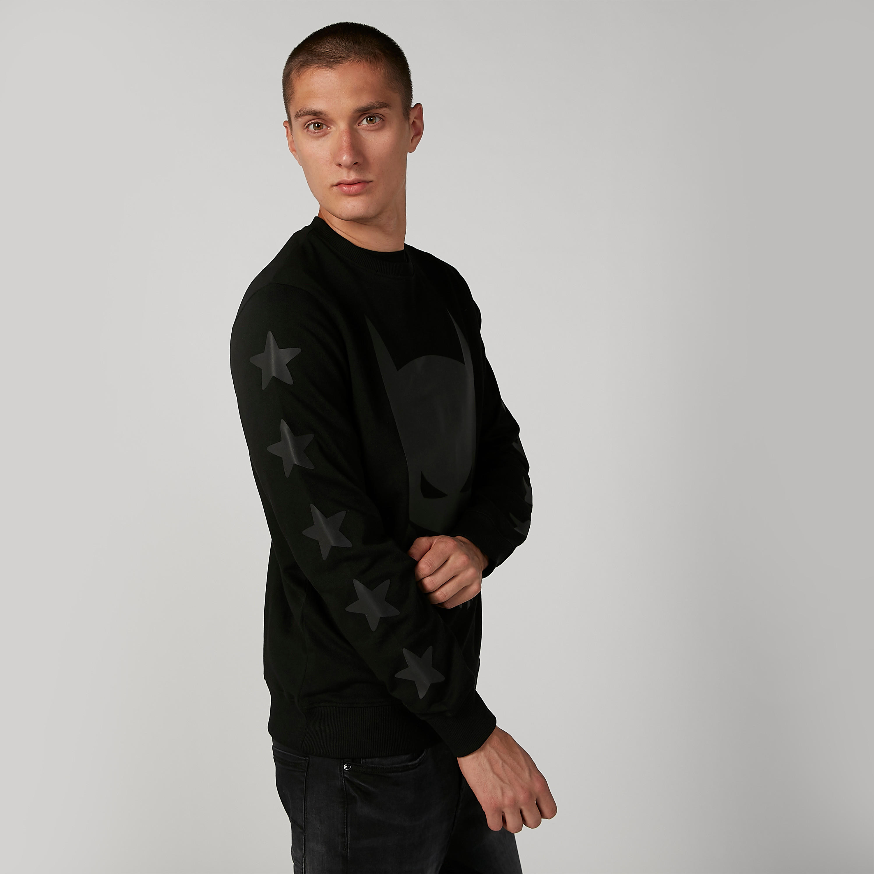 سويت شيرت مستدام بأكمام طويلة وطبعات باتمان -men-winterwear-hoodiesandsweatshirts-image-3