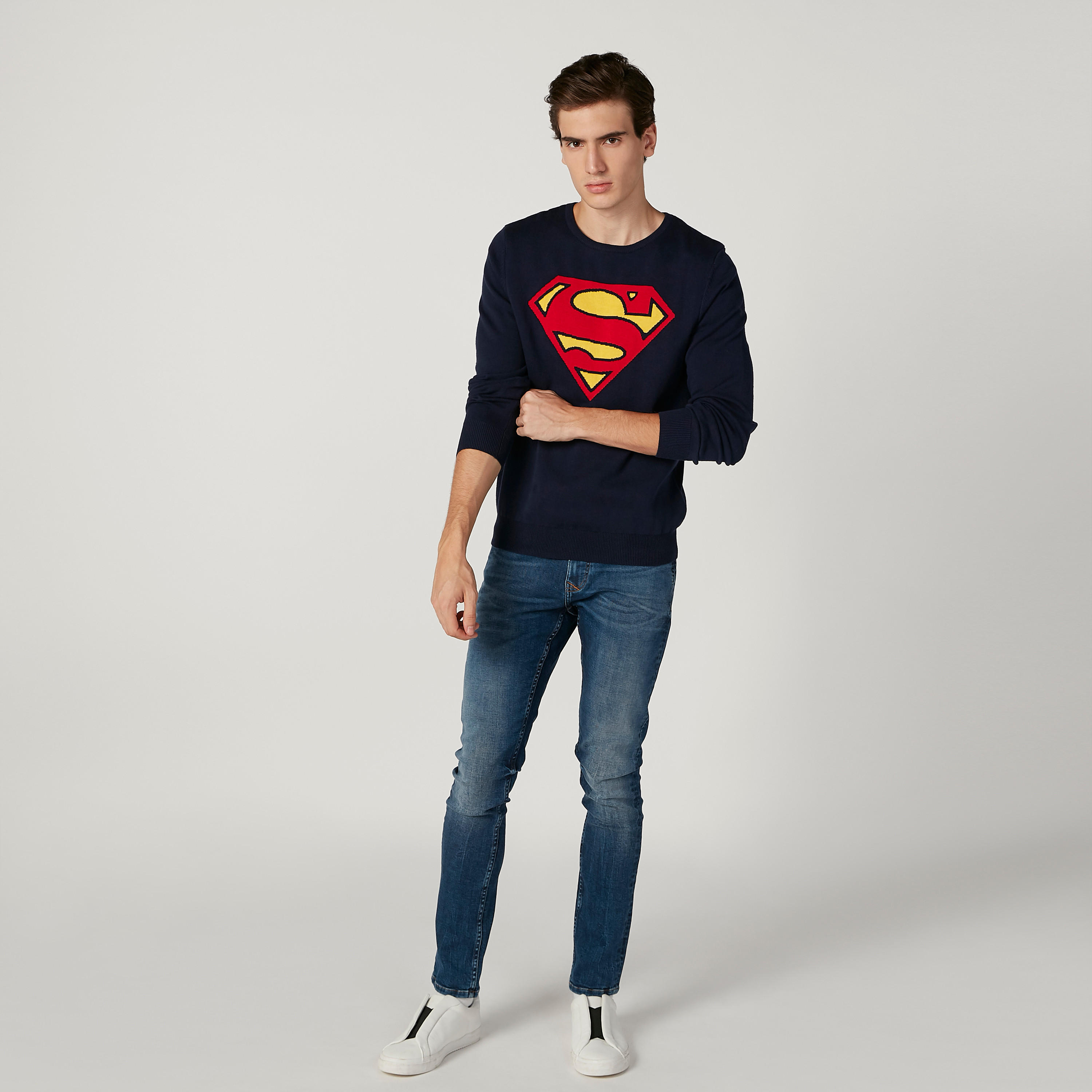 كنزة بياقة مستديرة وأكمام طويلة وطبعات سوبرمان-men-clothing-sweatersandpullovers-image-3