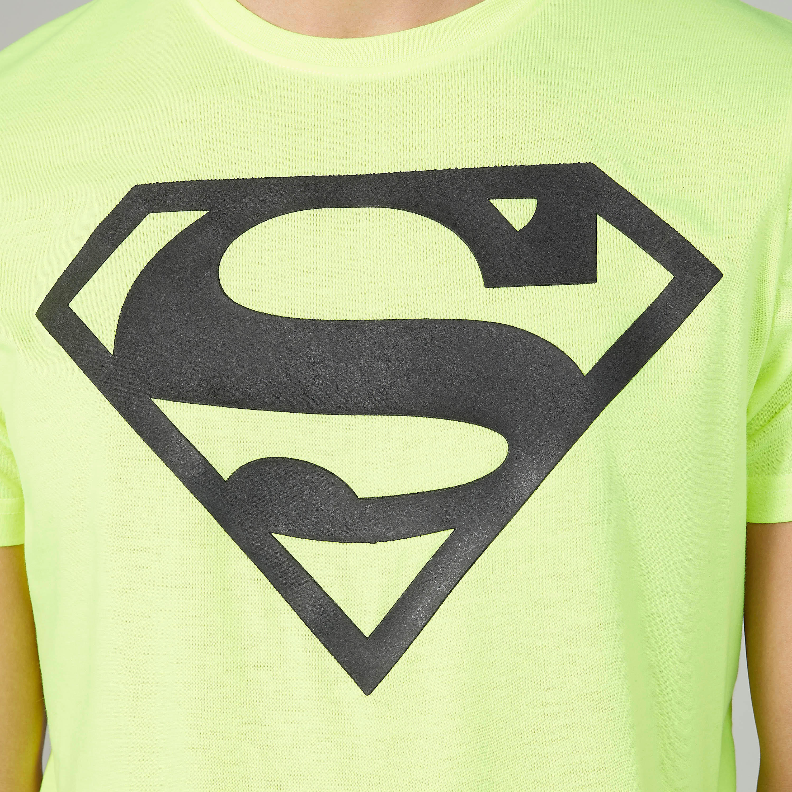 تيشيرت مستدام سليم بأكمام قصيرة وطبعات سوبرمان -men-clothing-tshirtsandpolos-tshirts-image-3