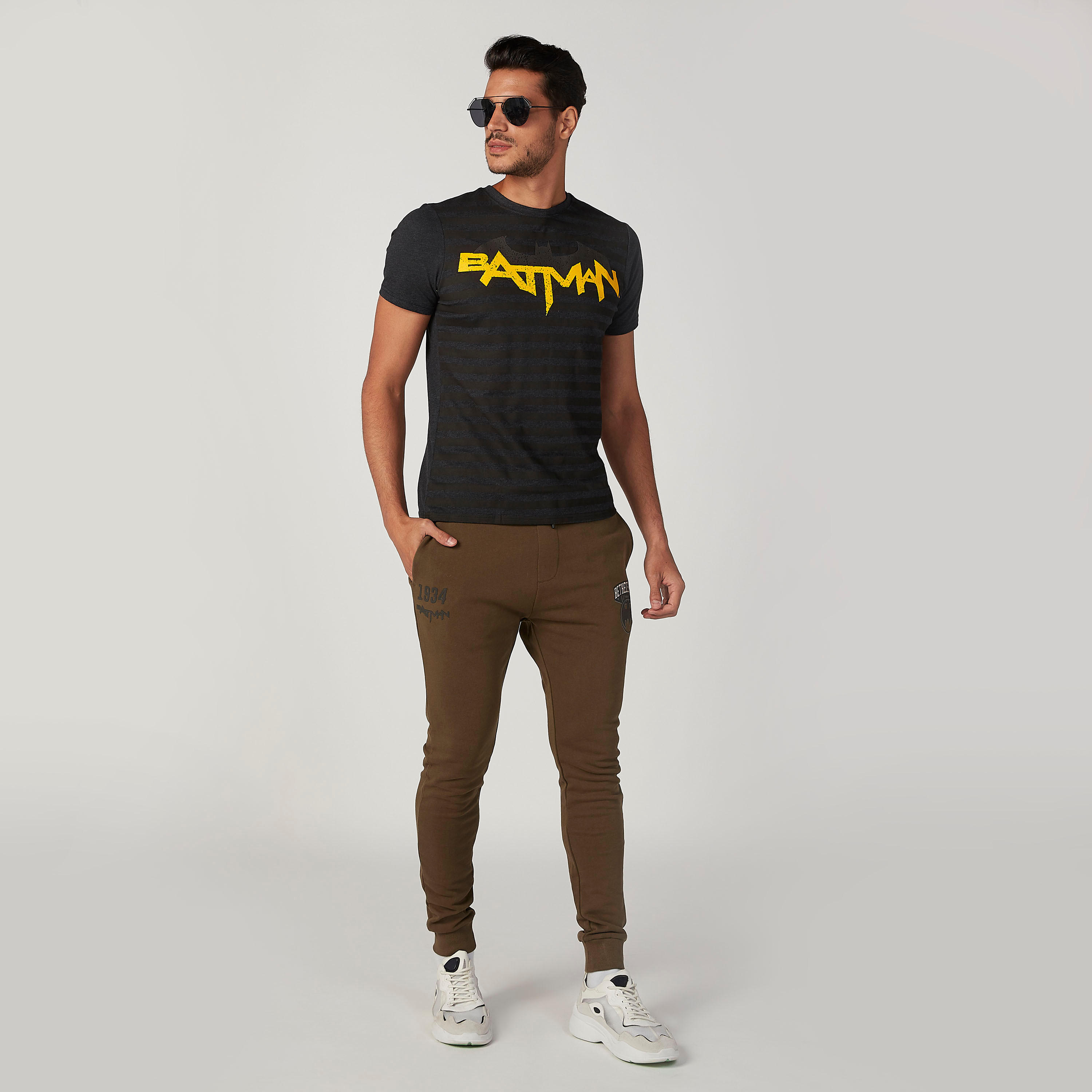 Sustainable Slim Fit Batman Printed T-shirt with Crew Neck-men-clothing-tshirtsandpolos-tshirts-image-2