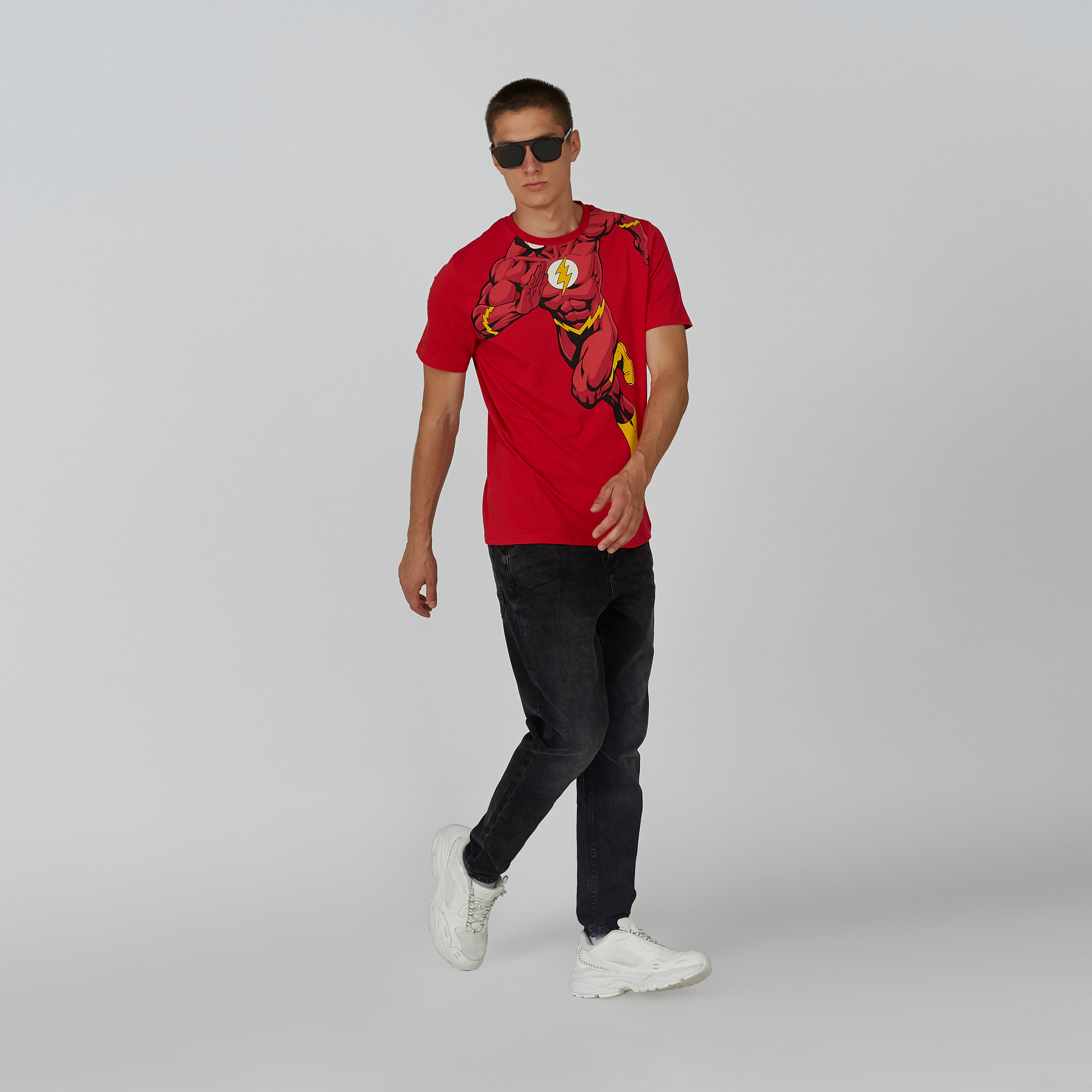 تيشيرت مستدام سليم بياقة مستديرة وأكمام قصيرة وطبعات -men-clothing-tshirtsandpolos-tshirts-image-5