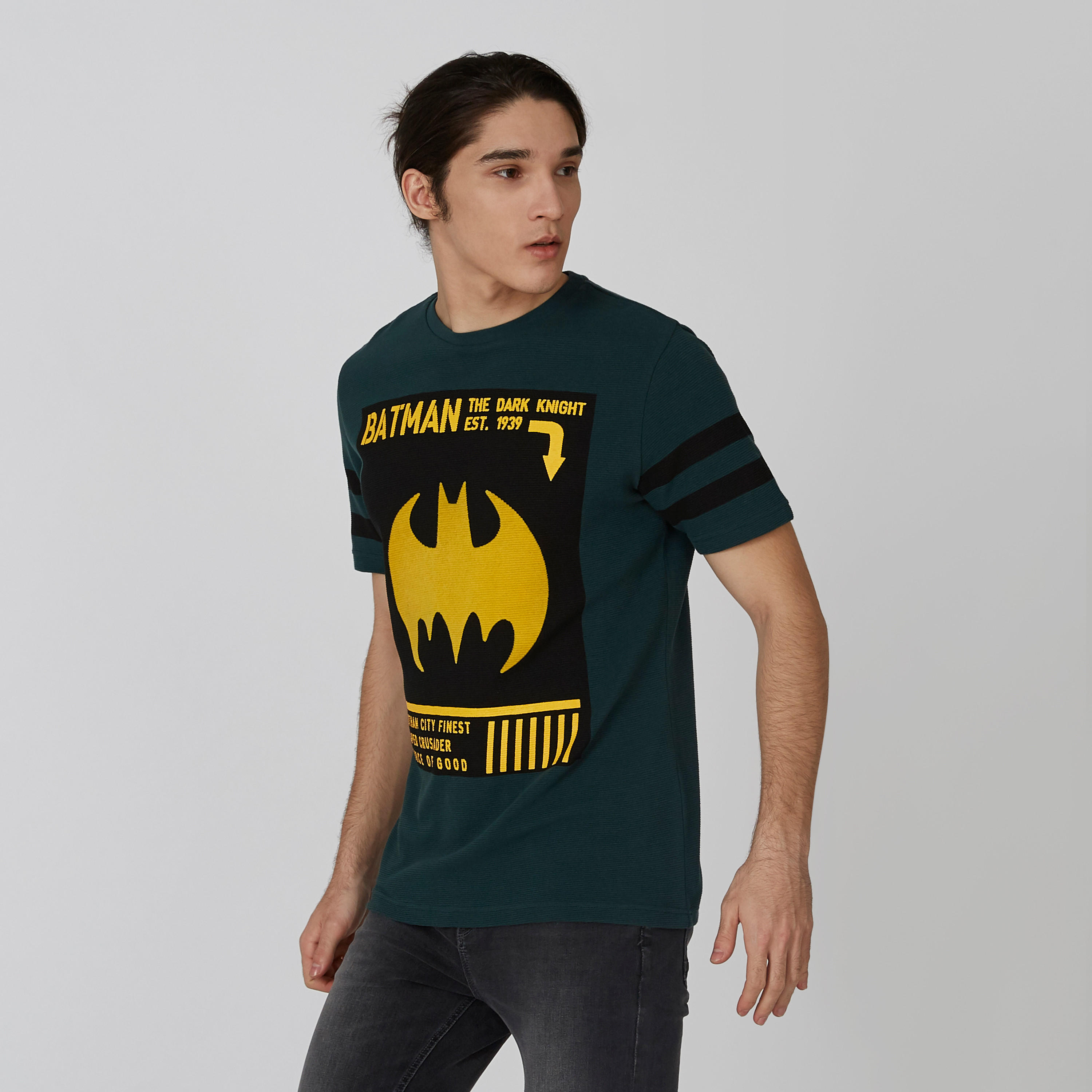 تيشيرت مستدام سليم بأكمام قصيرة وطبعات باتمان -men-clothing-tshirtsandpolos-tshirts-image-2