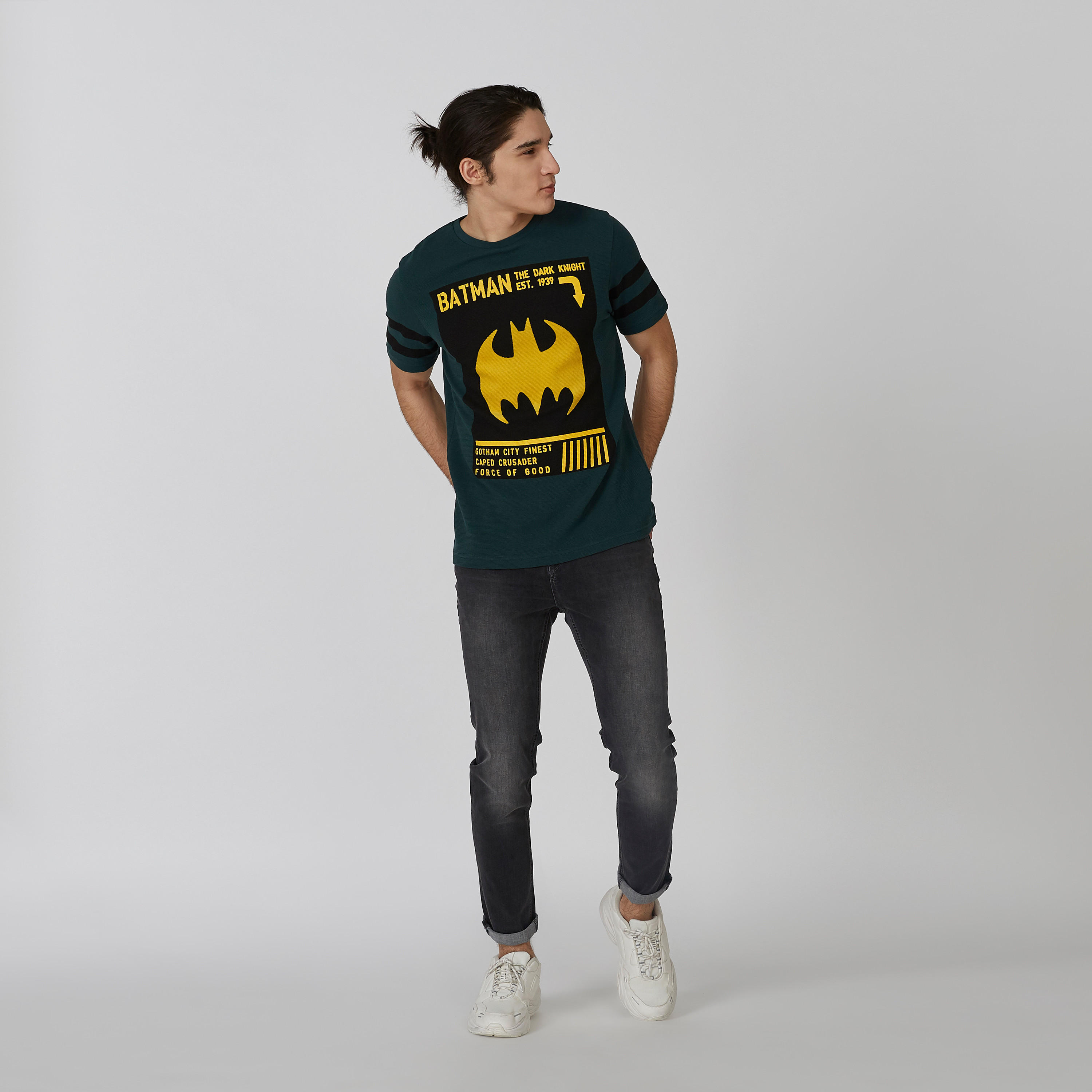 تيشيرت مستدام سليم بأكمام قصيرة وطبعات باتمان -men-clothing-tshirtsandpolos-tshirts-image-5