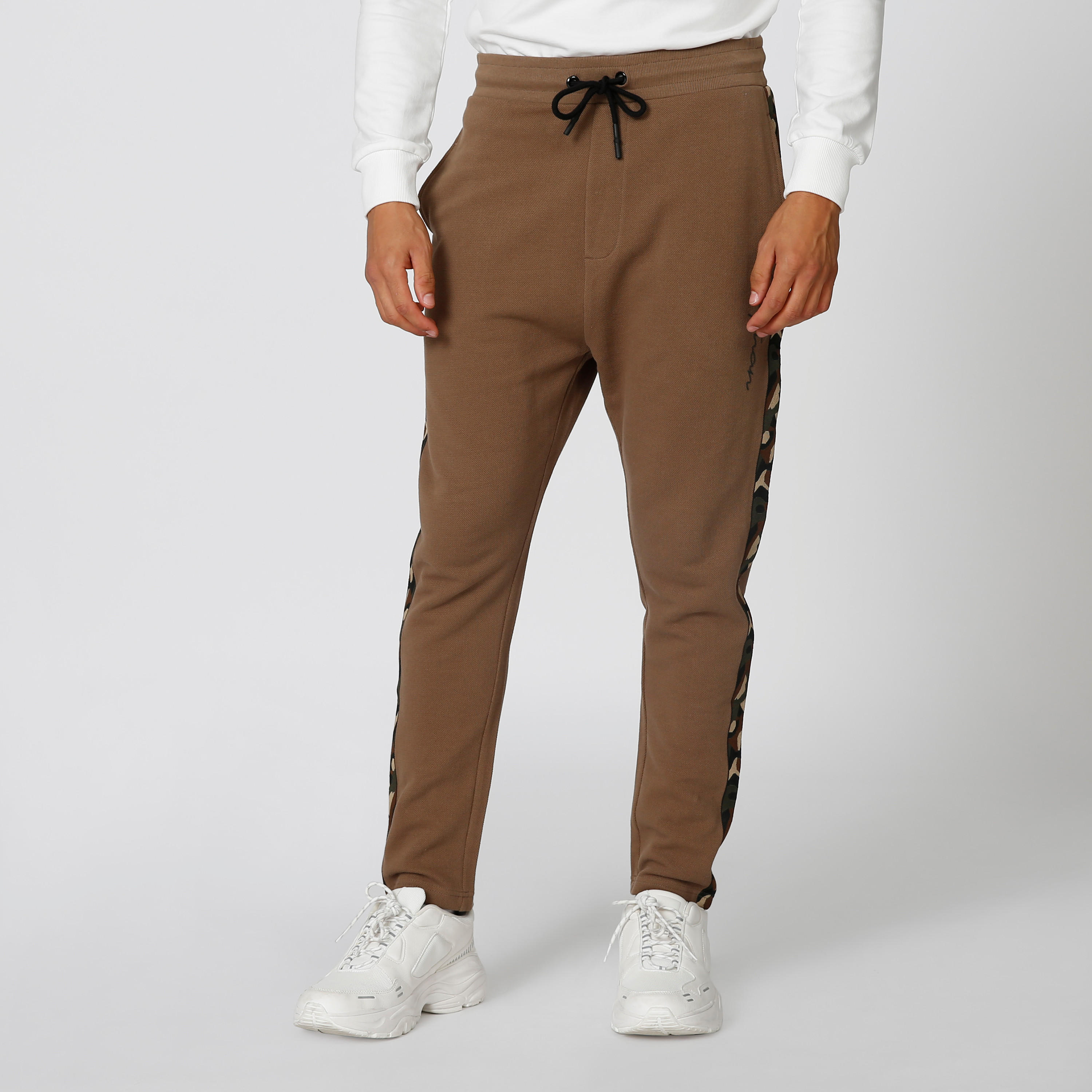 بنطلون  مستدام سليم بجيوب وطبعات-men-clothing-bottoms-trousersandchinos-trousers-image-1