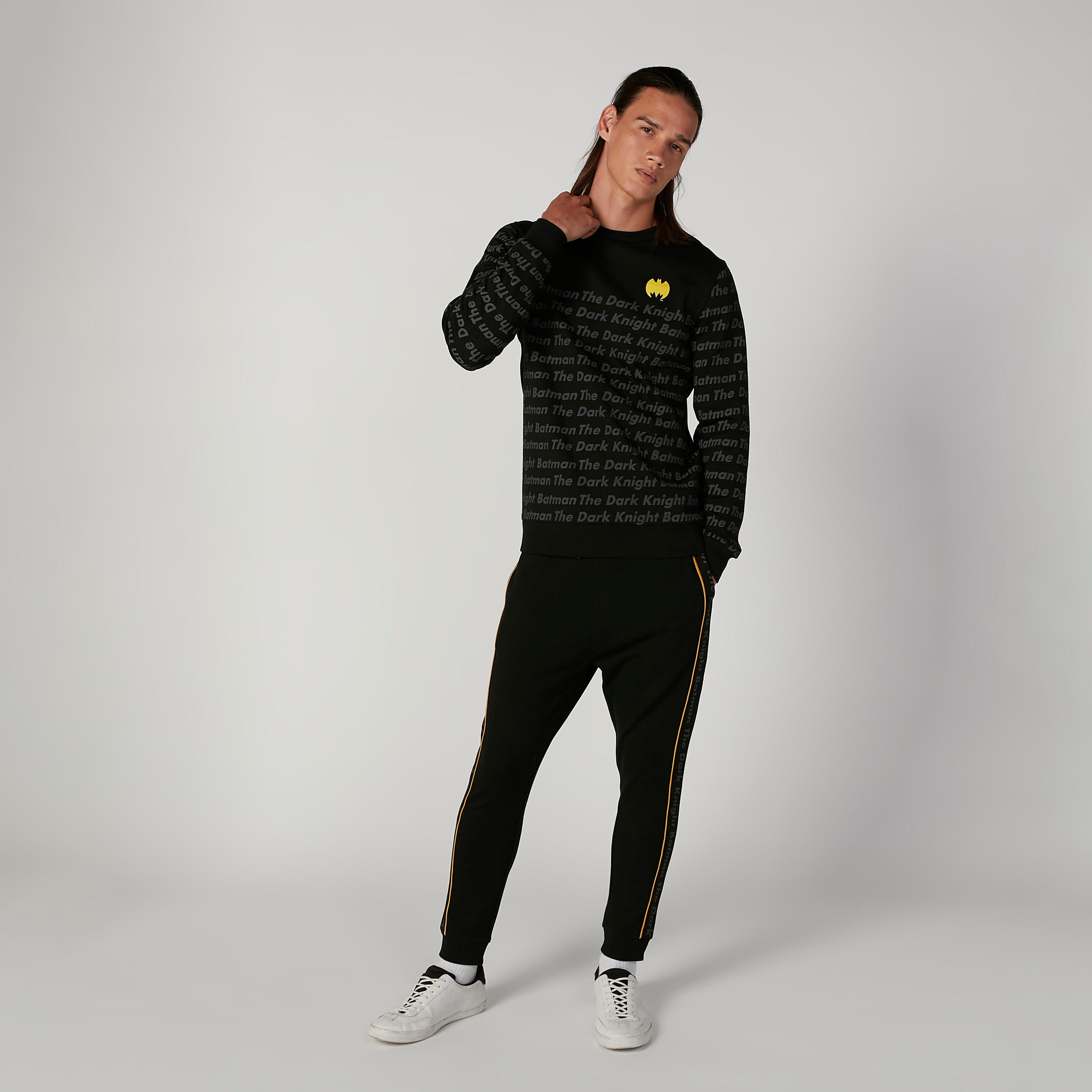 سويت شيرت مستدام بأكمام طويلة وطبعات -men-winterwear-hoodiesandsweatshirts-image-4