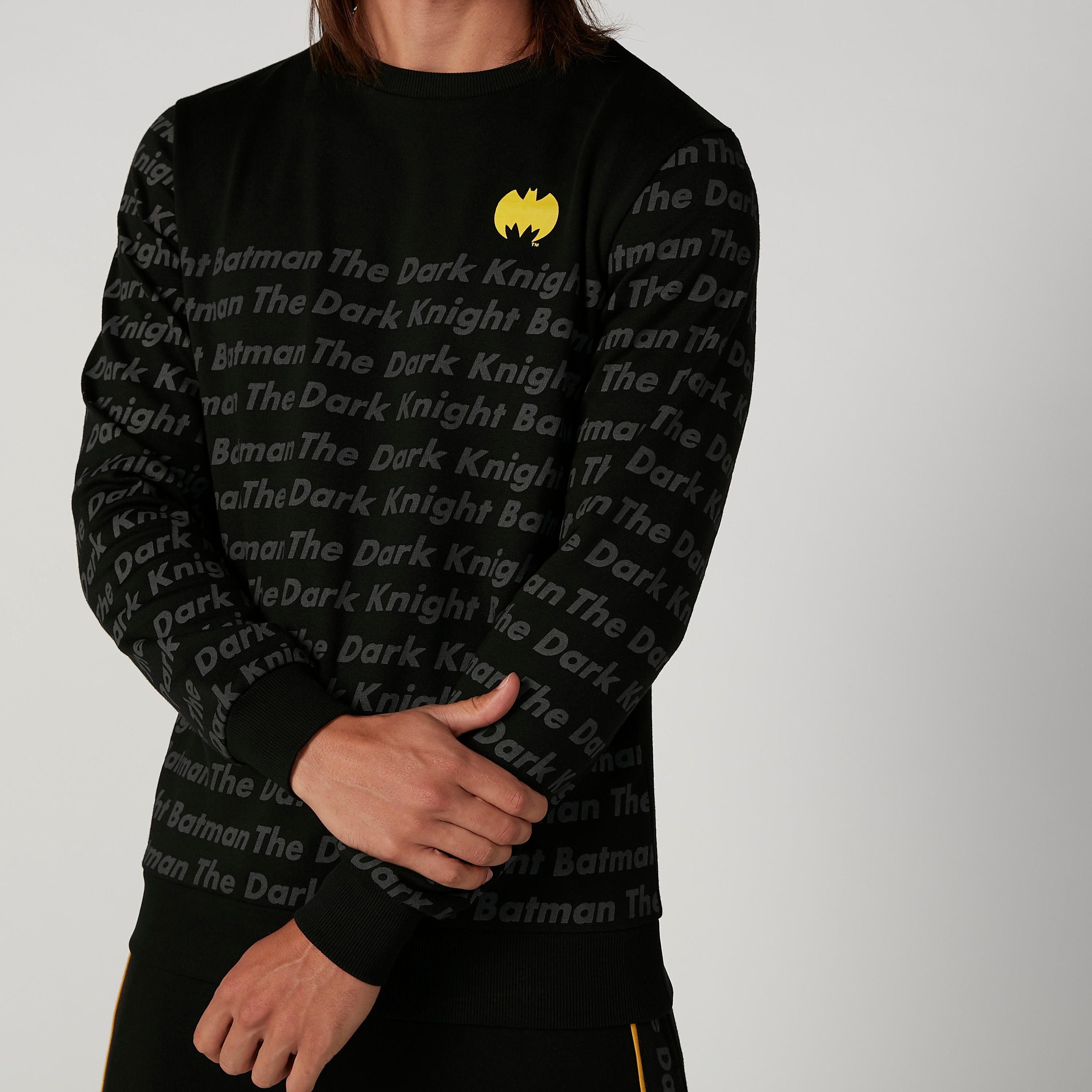 سويت شيرت مستدام بأكمام طويلة وطبعات -men-winterwear-hoodiesandsweatshirts-image-1