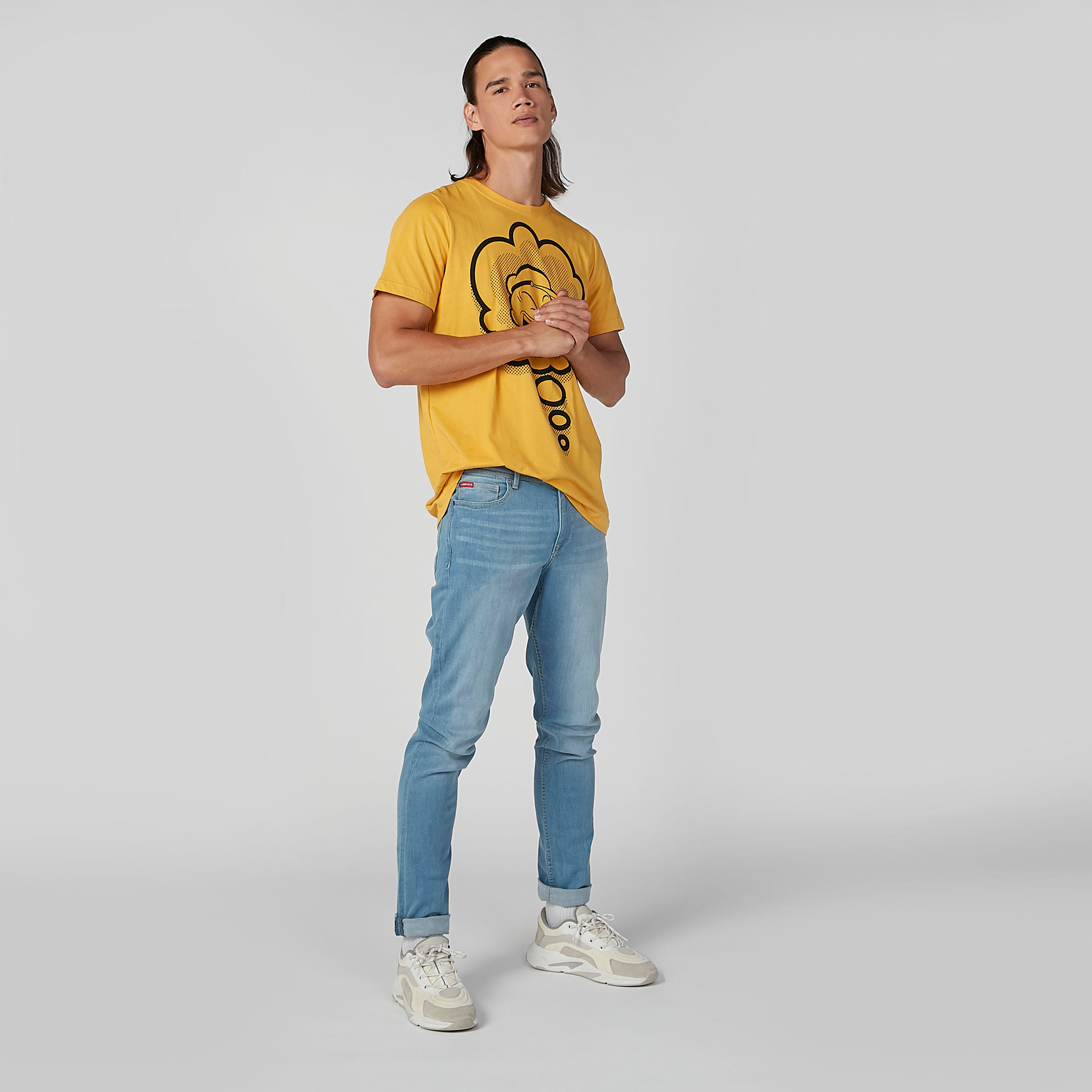 تيشيرت مستدام بقصّة سليم وياقة مستديرة وطبعات بوبوي -men-clothing-tshirtsandpolos-tshirts-image-1