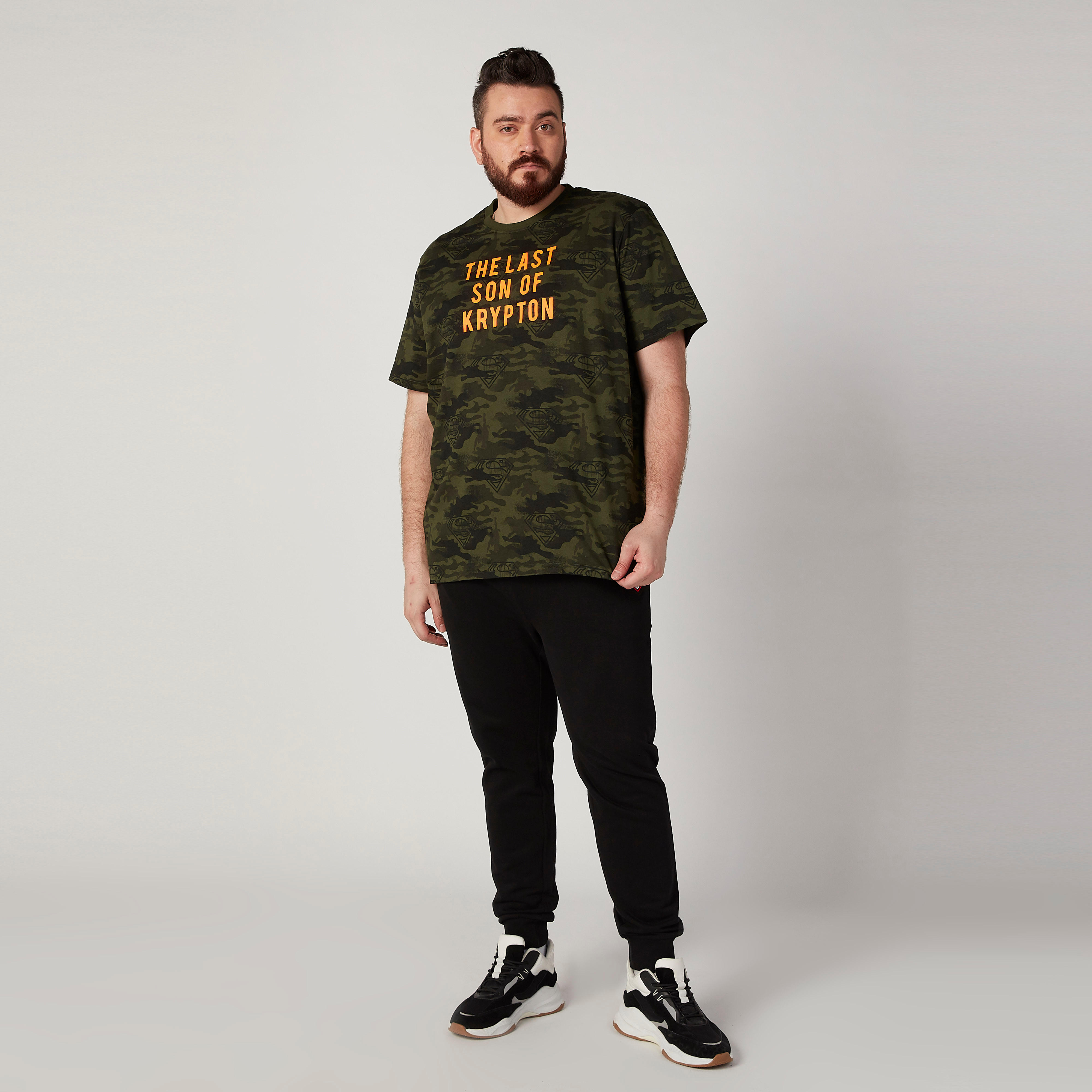 تيشيرت مستدام بأكمام قصيرة وطبعات سوبرمان -men-clothing-tshirtsandpolos-tshirts-image-2