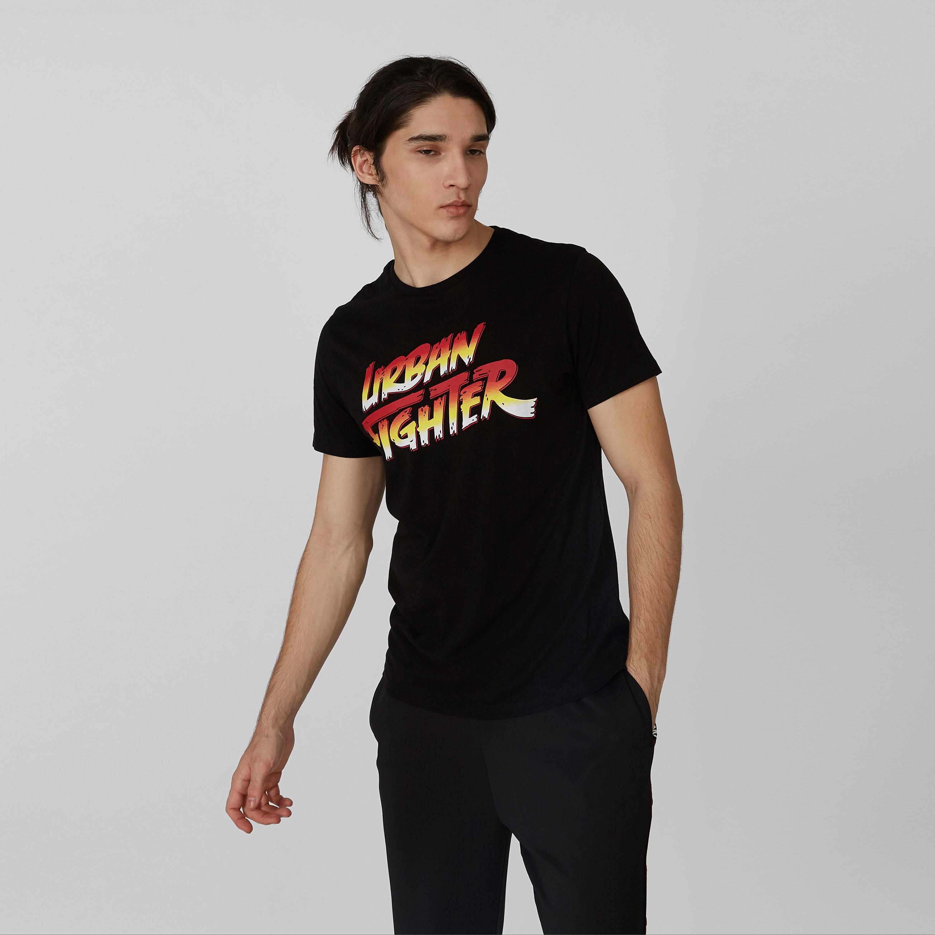 تيشيرت بياقة مستديرة وأكمام قصيرة وطبعات-men-clothing-tshirtsandpolos-tshirts-image-5