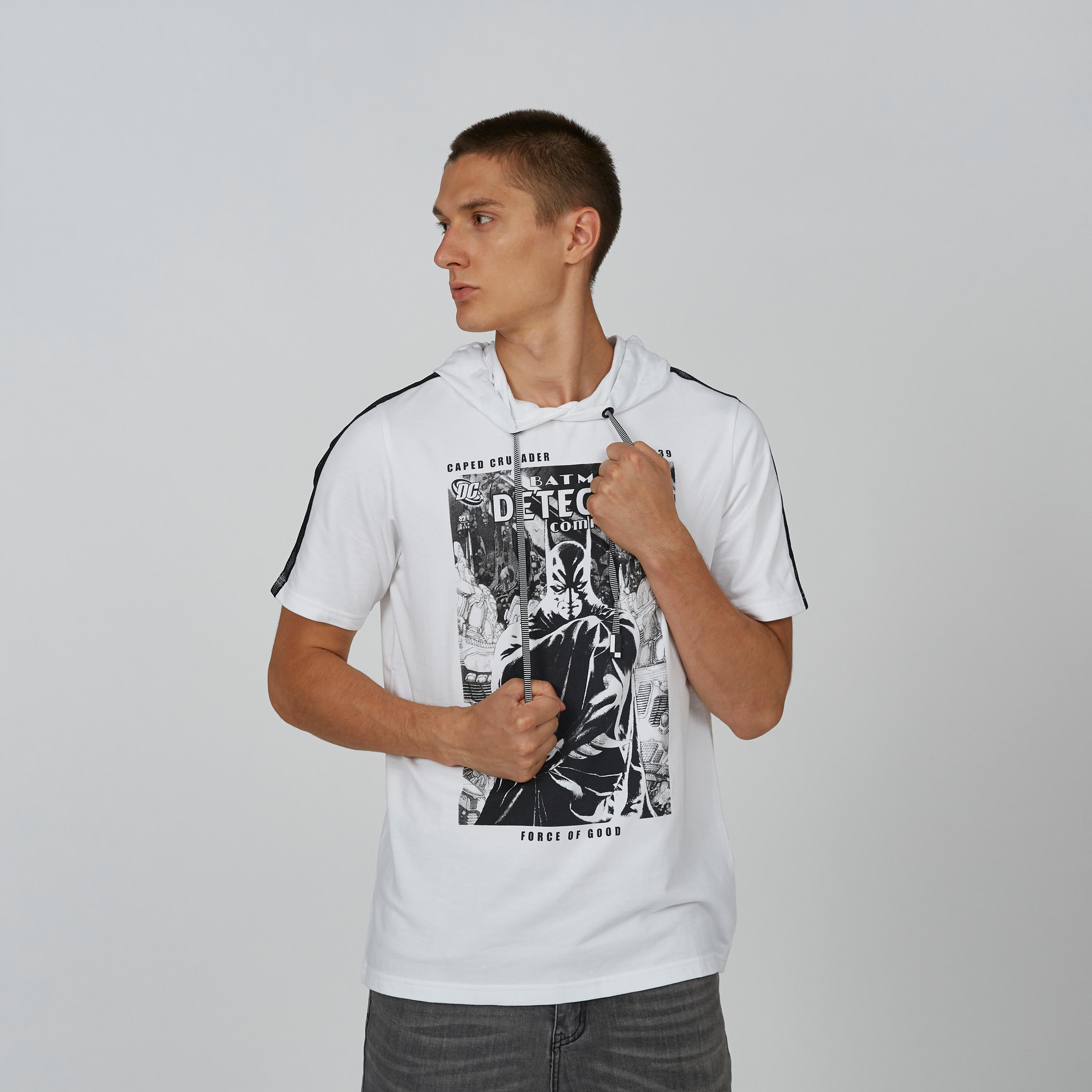 تيشيرت بأكمام قصيرة وقبعة وطبعات باتمان-men-clothing-tshirtsandpolos-tshirts-image-1
