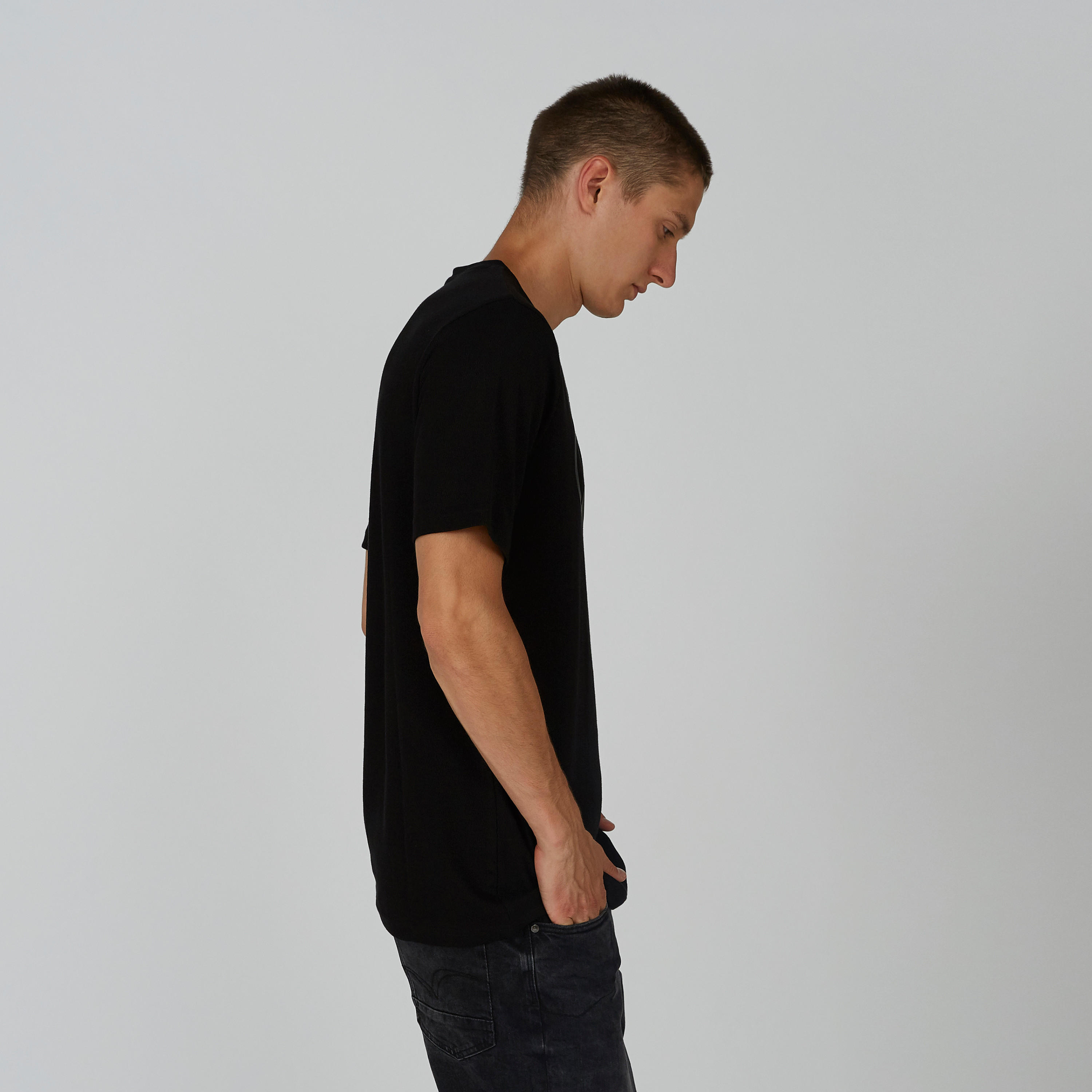 تيشيرت بياقة مستديرة وأكمام قصيرة وطبعات باتمان-men-clothing-tshirtsandpolos-tshirts-image-3