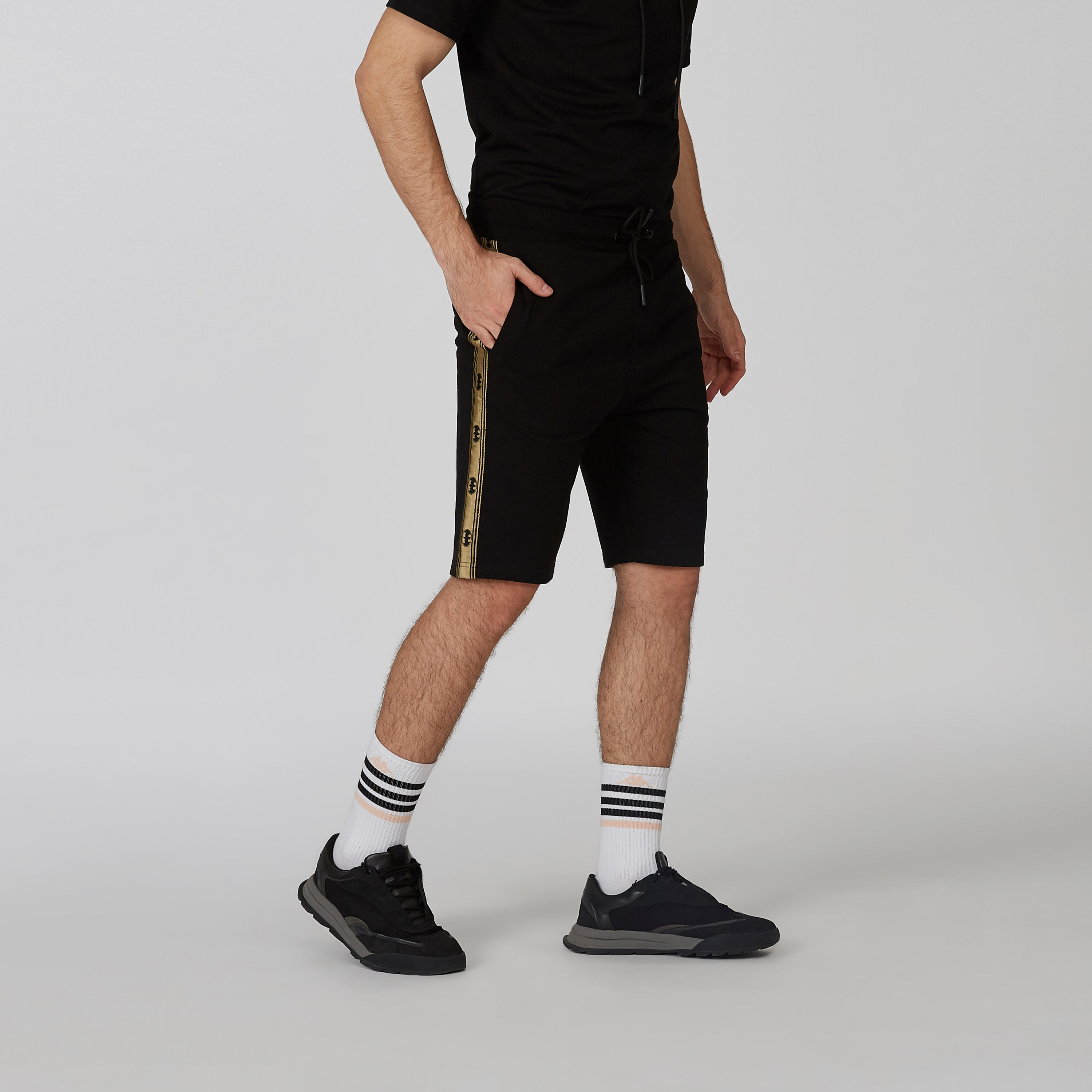 شورت بخصر مطّاطي وشريطة وطبعات باتمان-men-clothing-bottoms-shorts-image-4