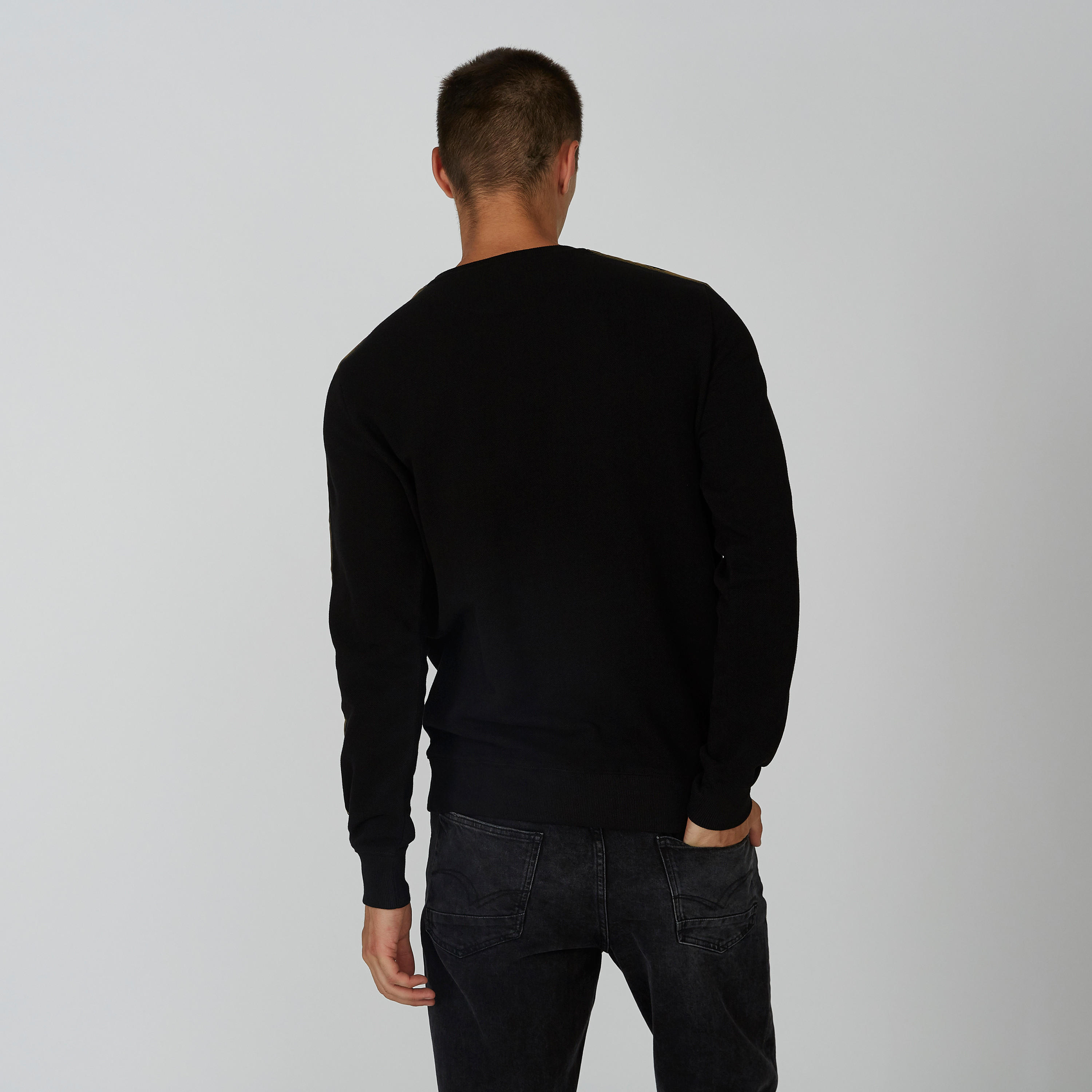 سويت شيرت بياقة مستديرة وأكمام طويلة وطبعات باتمان-men-winterwear-hoodiesandsweatshirts-image-3