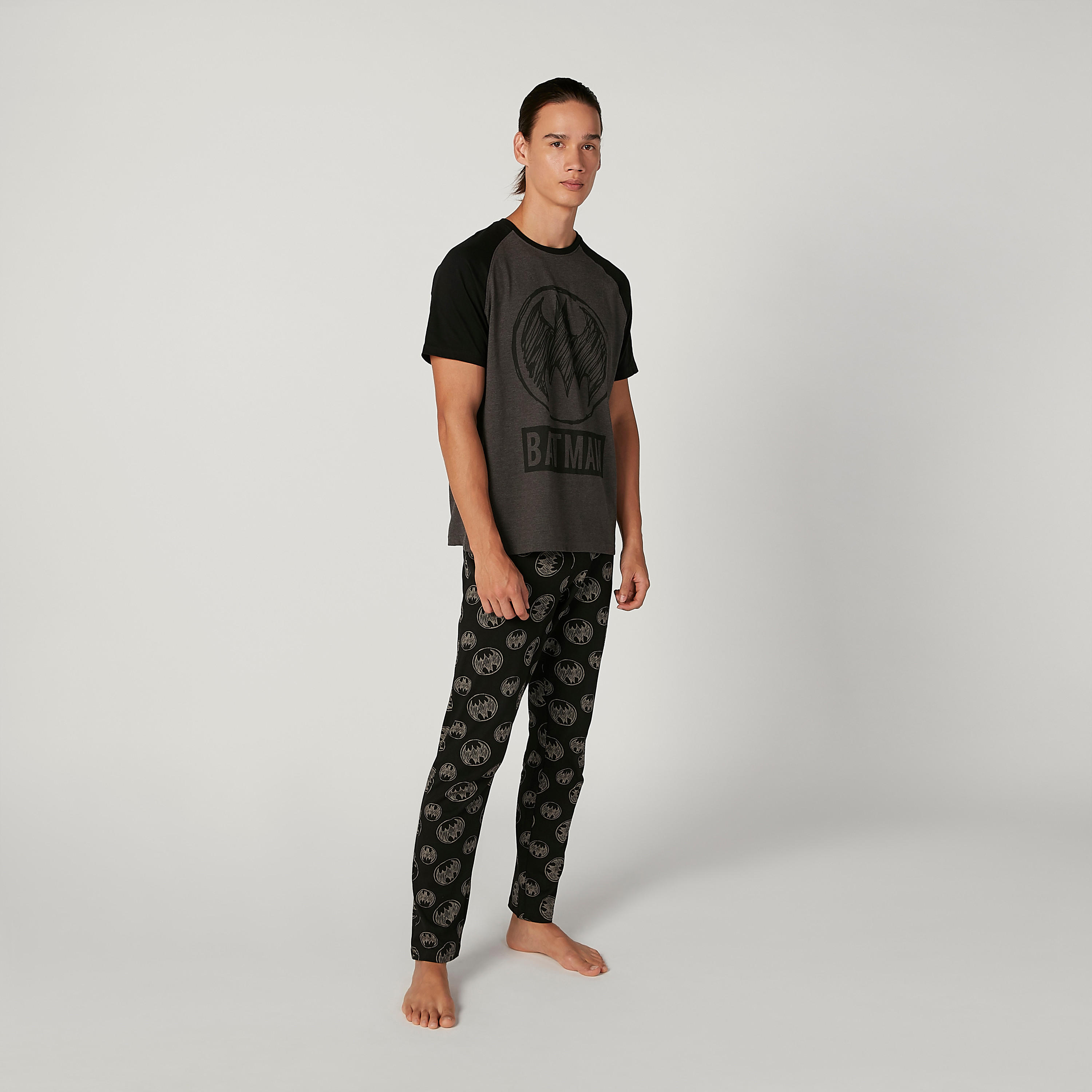 Sustainable Batman Printed T-shirt and Full Length Pyjama Set-men-clothing-nightwear-sets-image-1