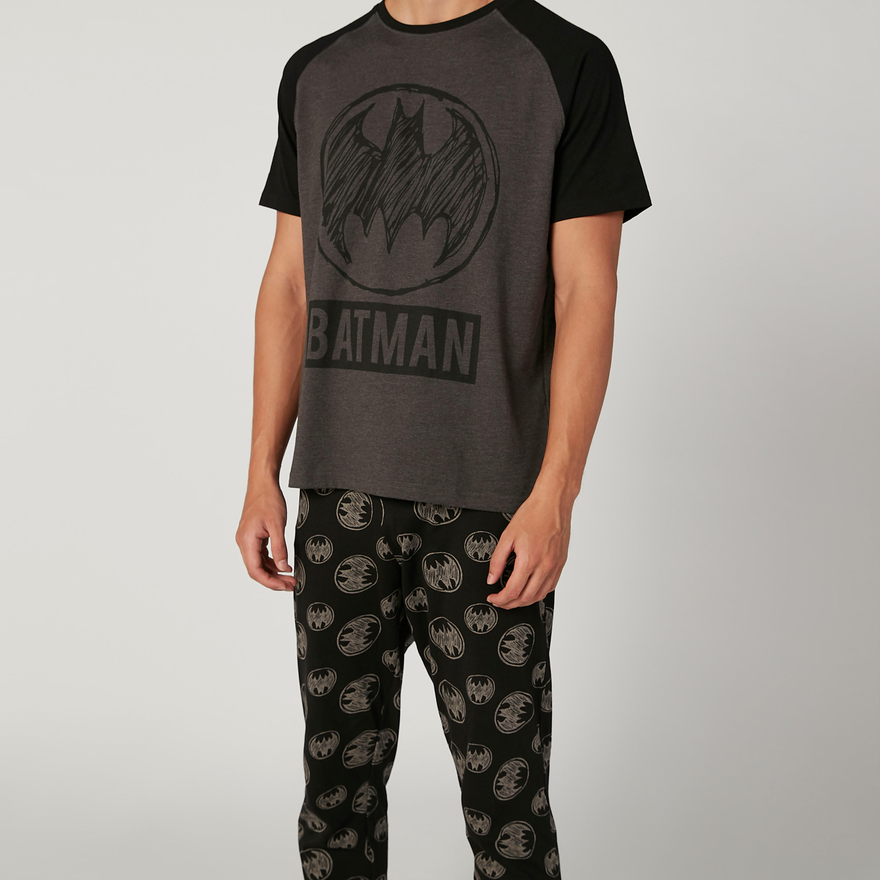Sustainable Batman Printed T-shirt and Full Length Pyjama Set-men-clothing-nightwear-sets-image-3