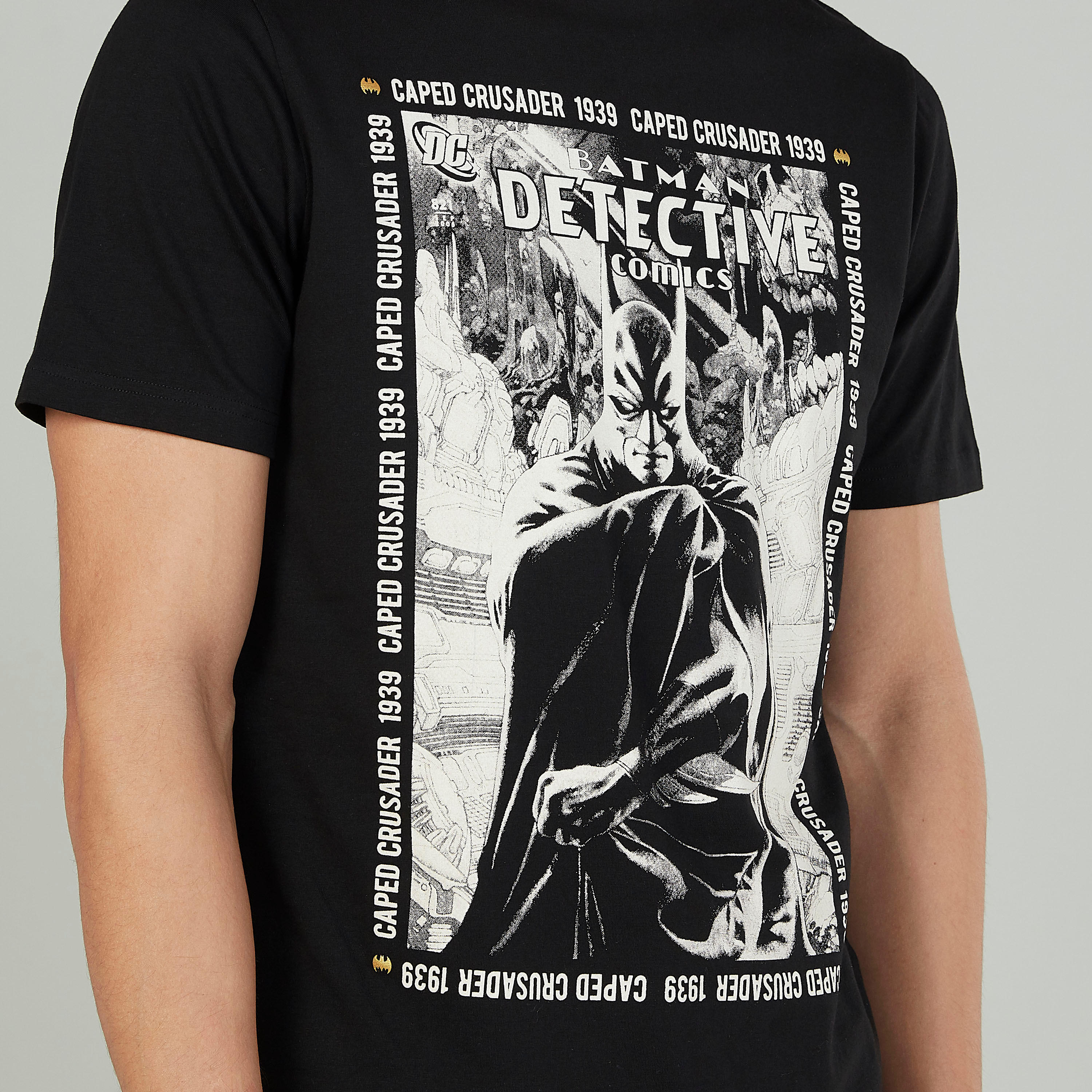 Sustainable Slim Fit Batman Printed T-shirt with Crew Neck-men-clothing-tshirtsandpolos-tshirts-image-3