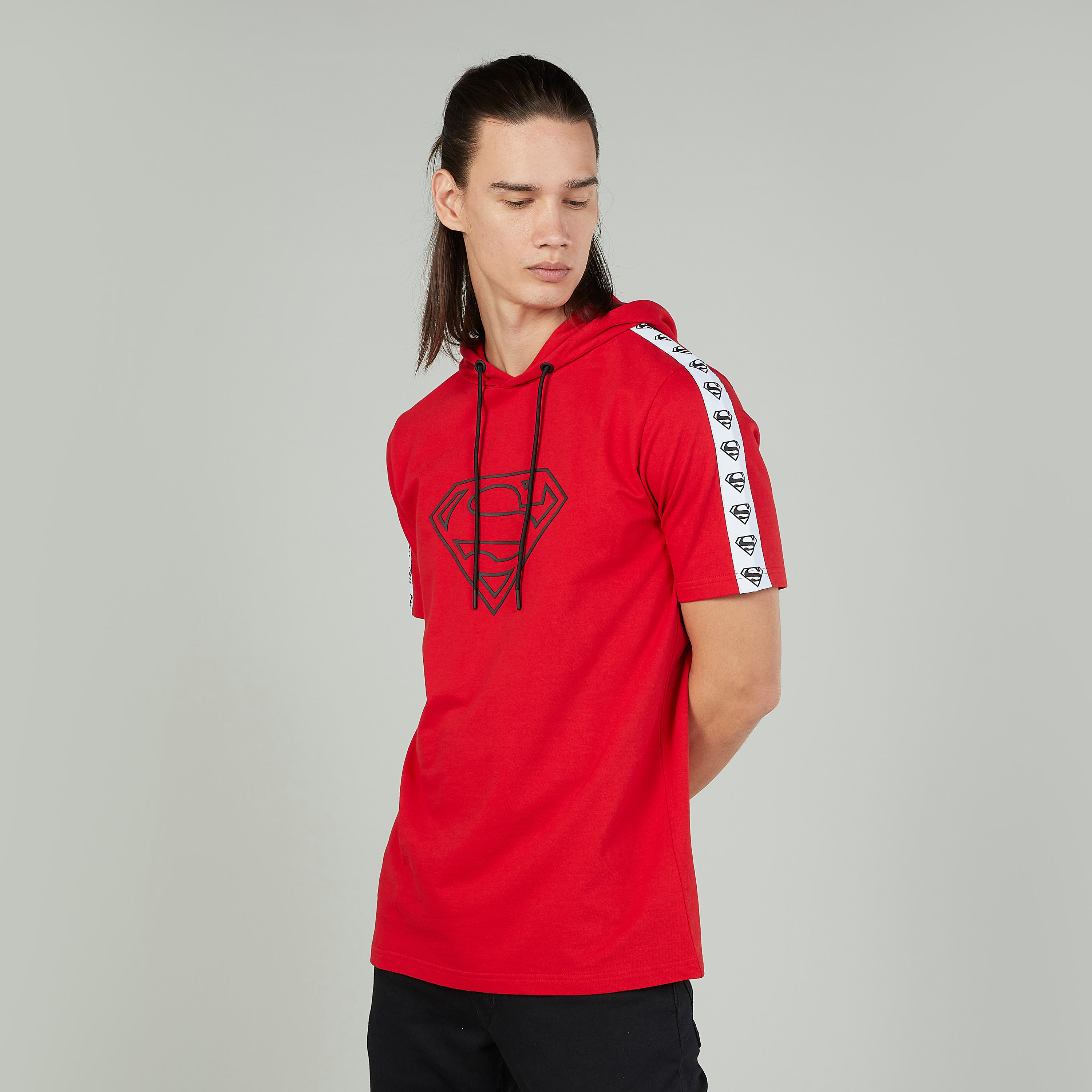 تيشيرت بقبّعة وأكمام قصيرة وطبعات سوبرمان-men-clothing-tshirtsandpolos-tshirts-image-1